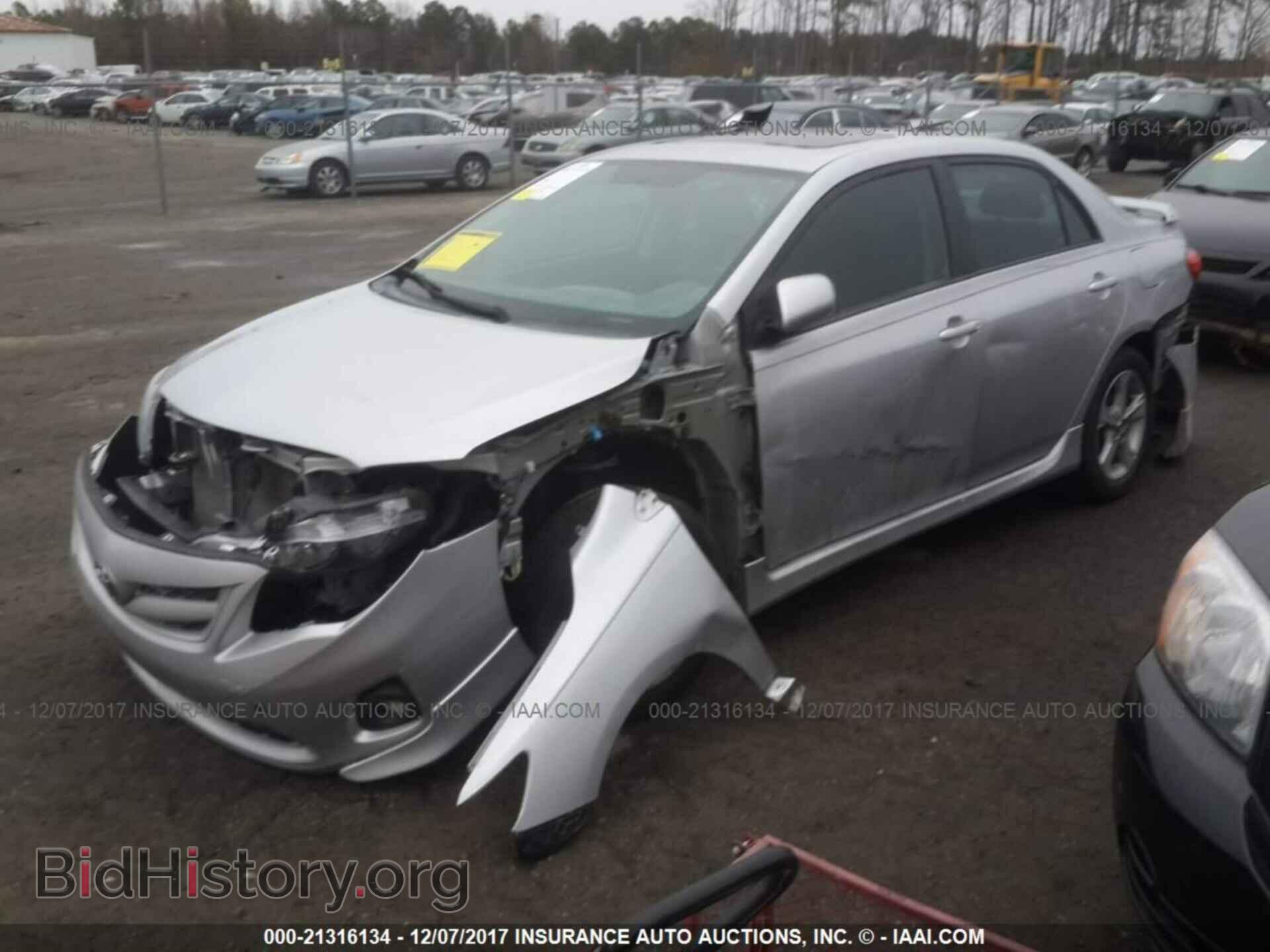 2011 TOYOTA COROLLA - VIN: 2T1BU4EE3BC734780 - Фото 2