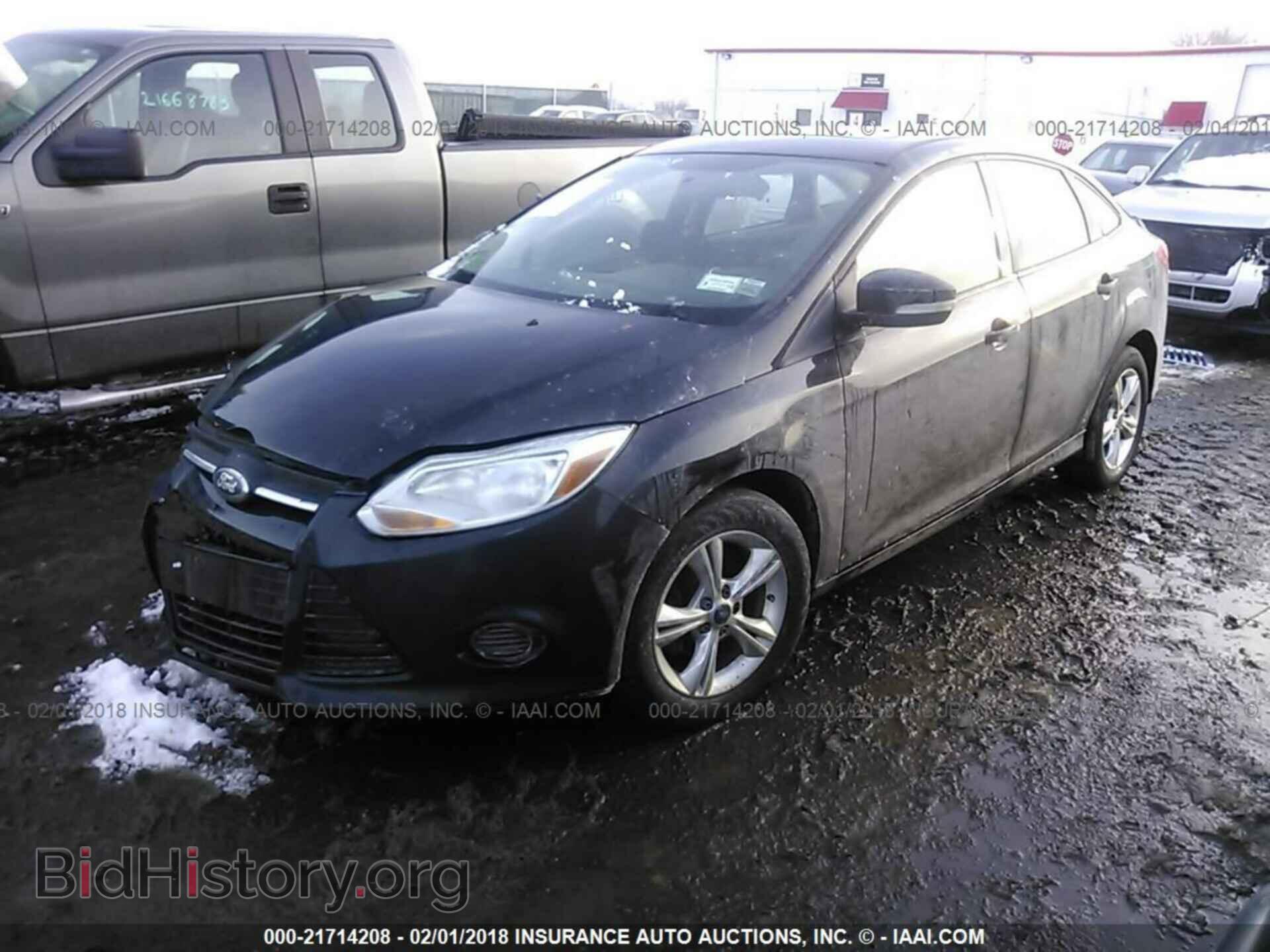 2013 Ford Focus - VIN: 1FADP3F26DL178481 - Photo 2