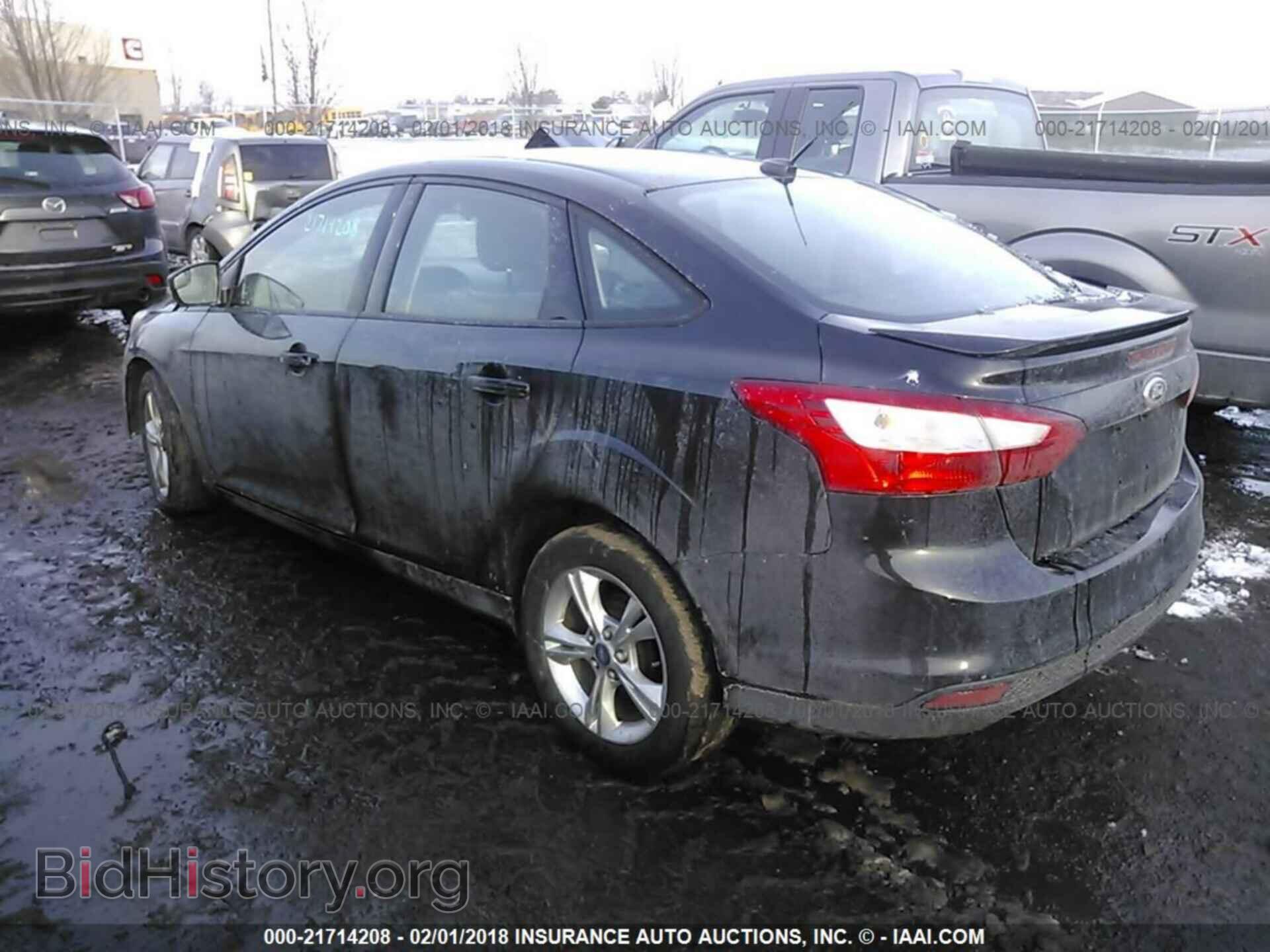 2013 Ford Focus - VIN: 1FADP3F26DL178481 - Photo 3