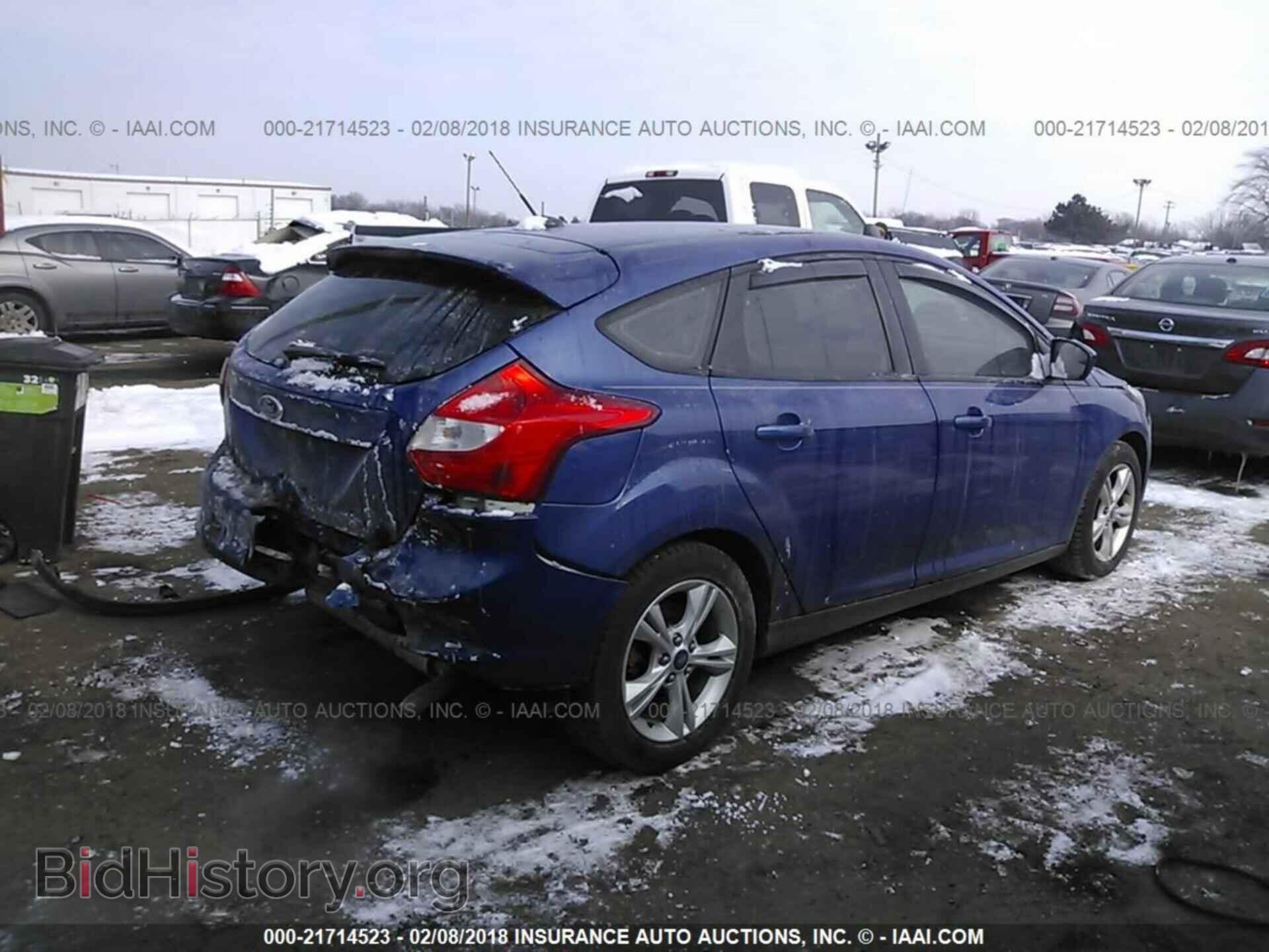 2012 Ford Focus - VIN: 1FAHP3K27CL304417 - Photo 4