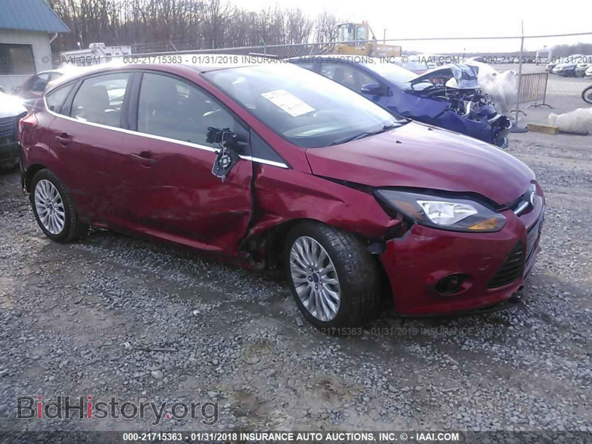 Фотография 1FAHP3N21CL300083 - Ford Focus 2012
