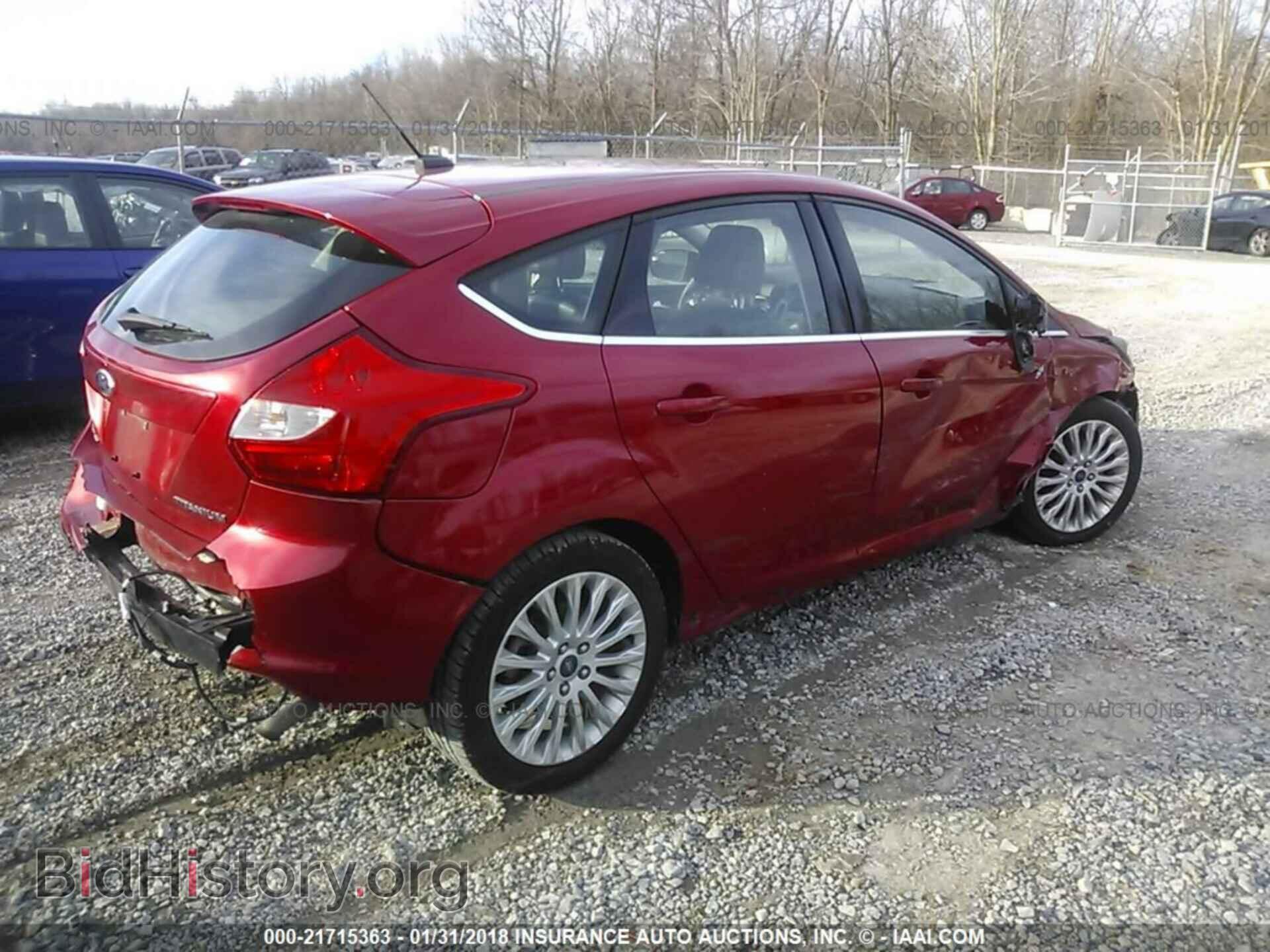 2012 Ford Focus - VIN: 1FAHP3N21CL300083 - Photo 4
