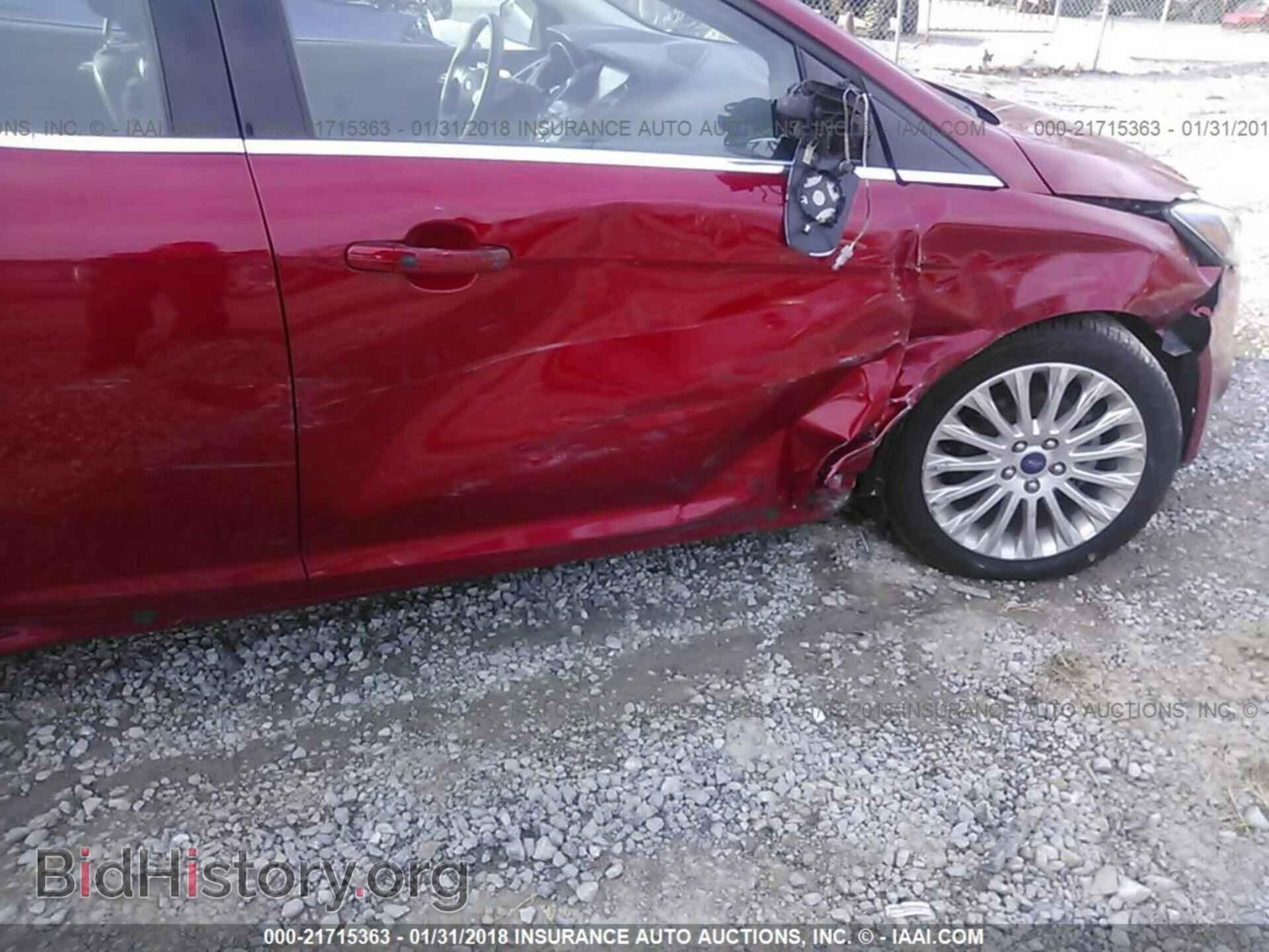 2012 Ford Focus - VIN: 1FAHP3N21CL300083 - Photo 6
