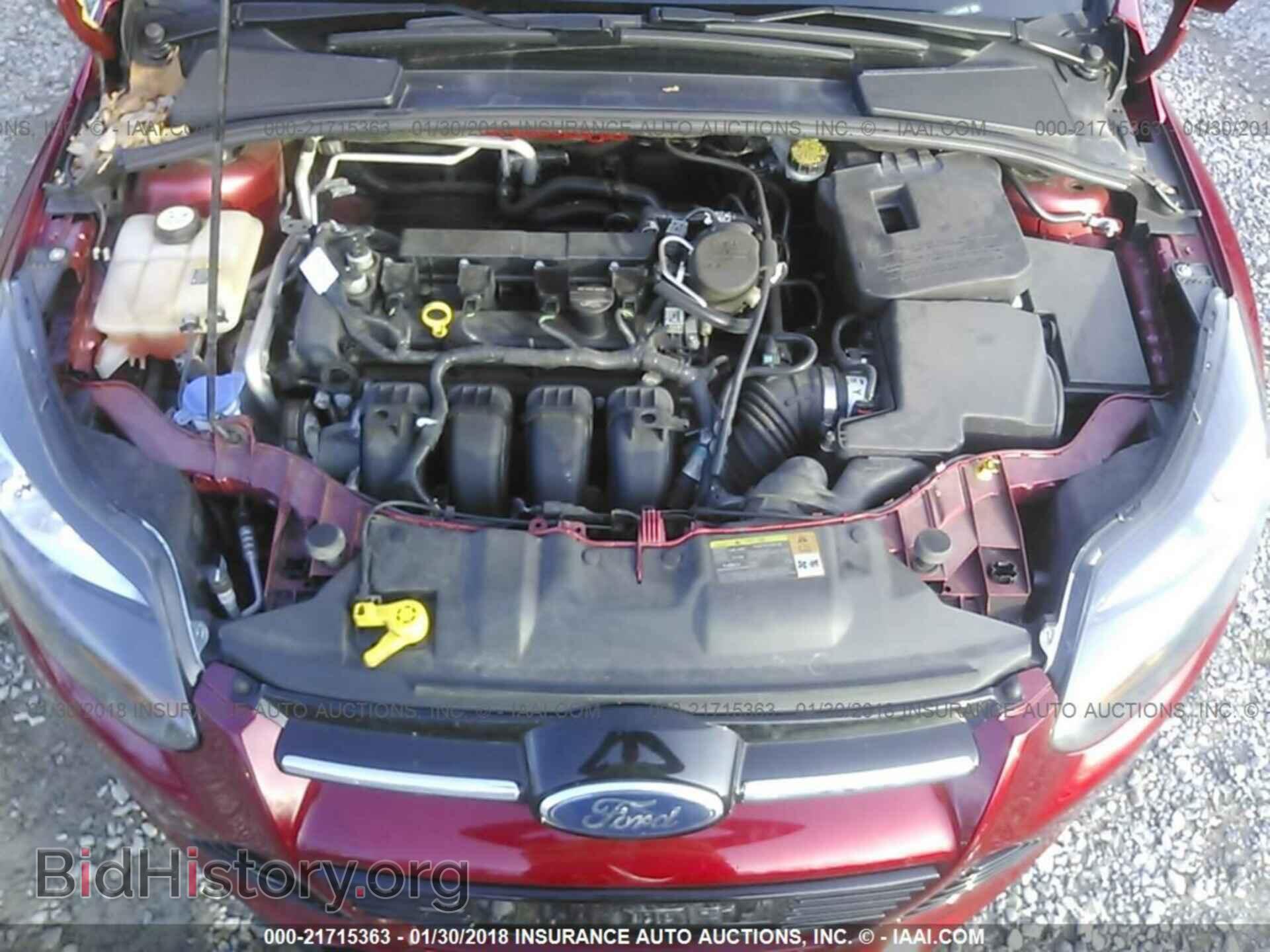 2012 Ford Focus - VIN: 1FAHP3N21CL300083 - Photo 10