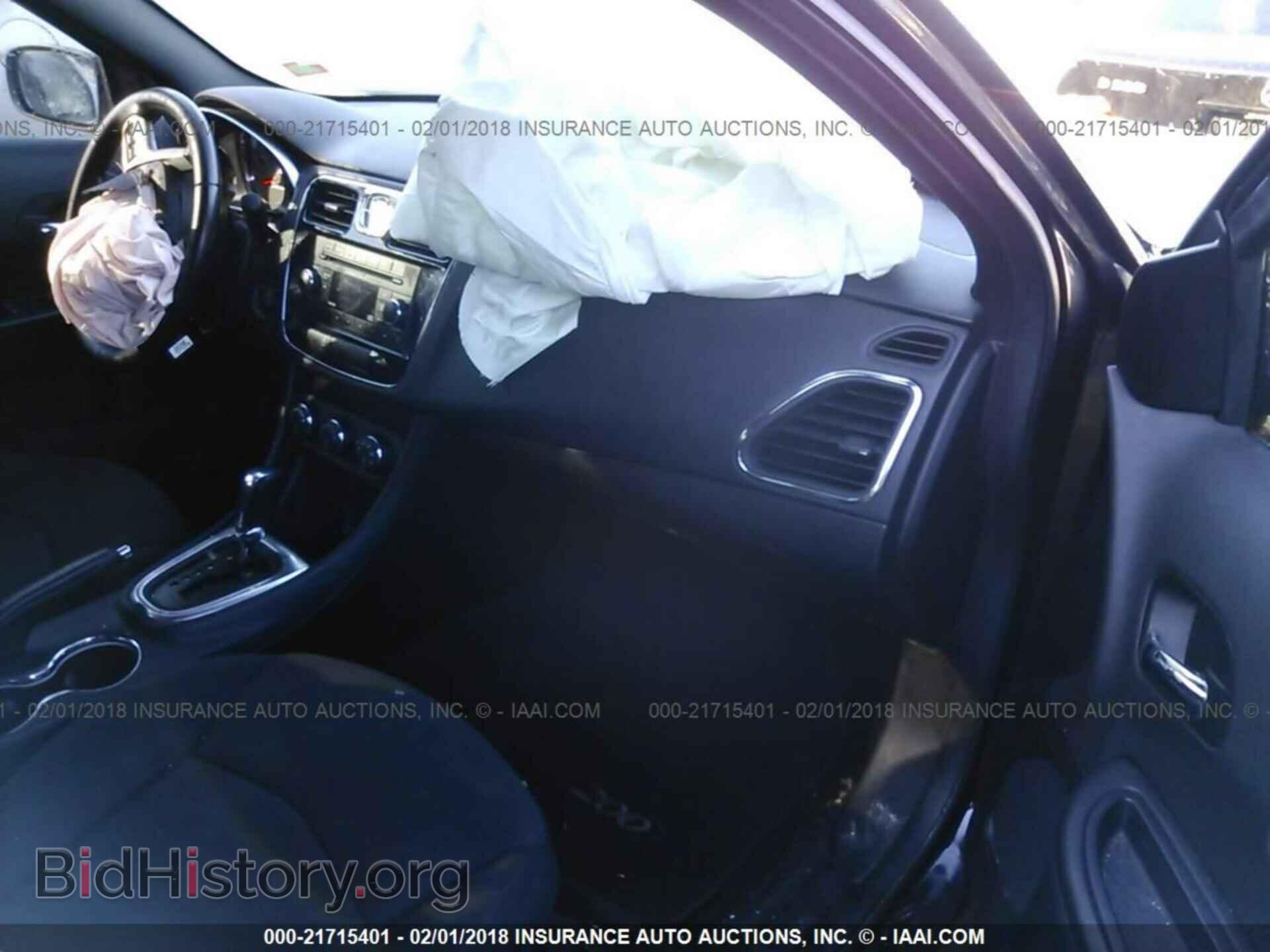2013 Chrysler 200 - VIN: 1C3CCBBB3DN541958 - Photo 5