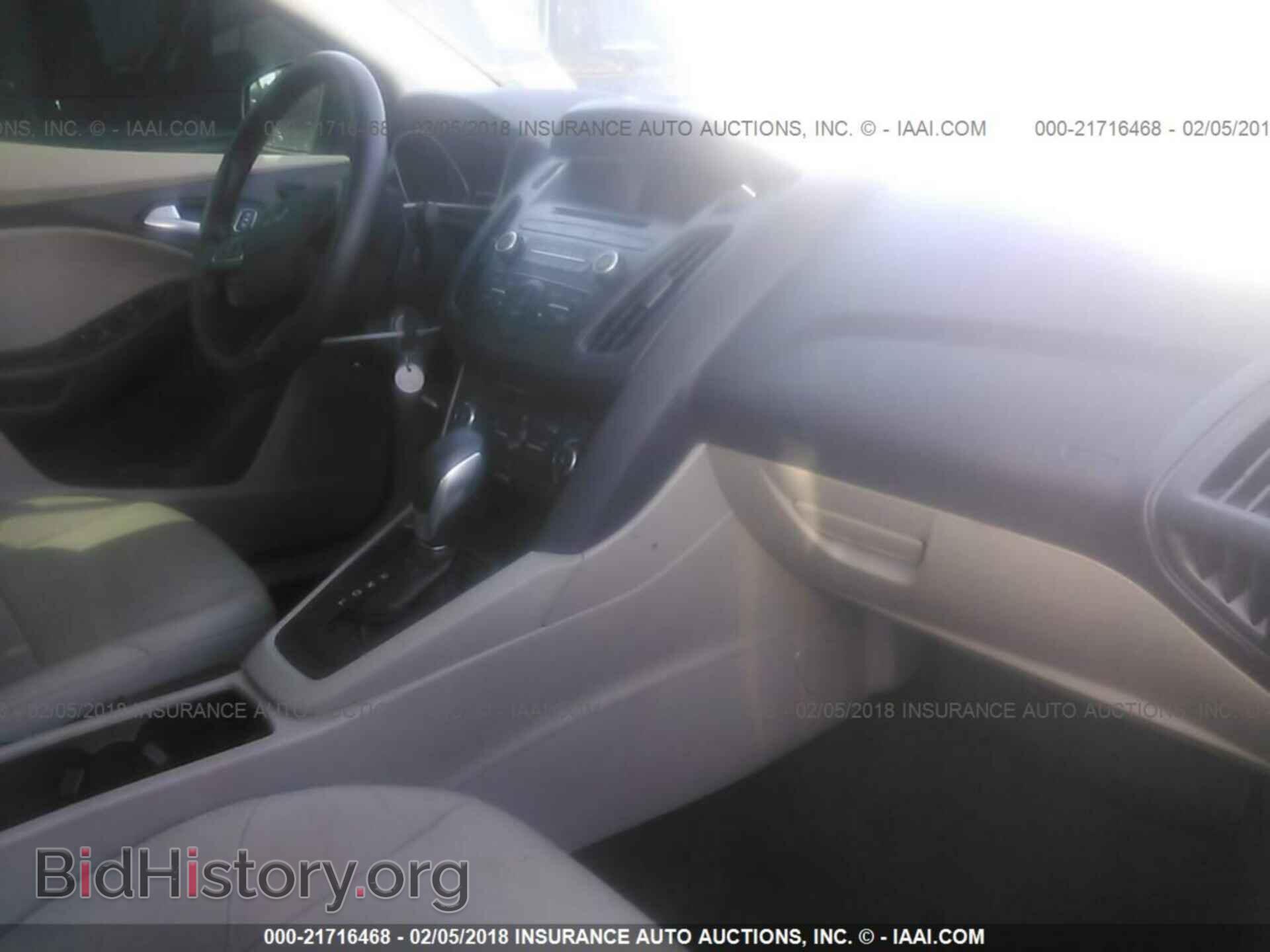 2017 Ford Focus - VIN: 1FADP3F29HL208384 - Фото 5