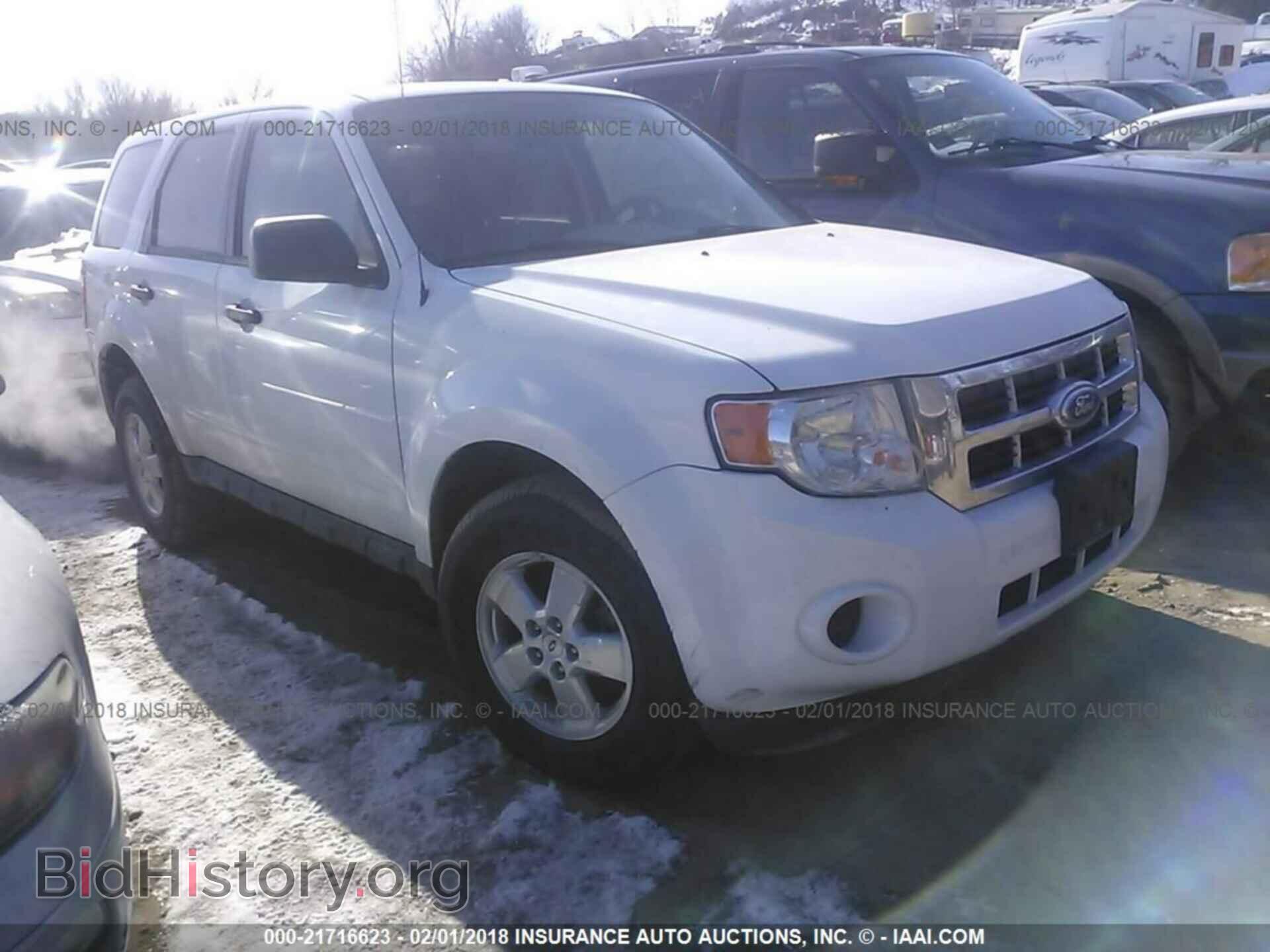 Photo 1FMCU0C79CKB94297 - Ford Escape 2012