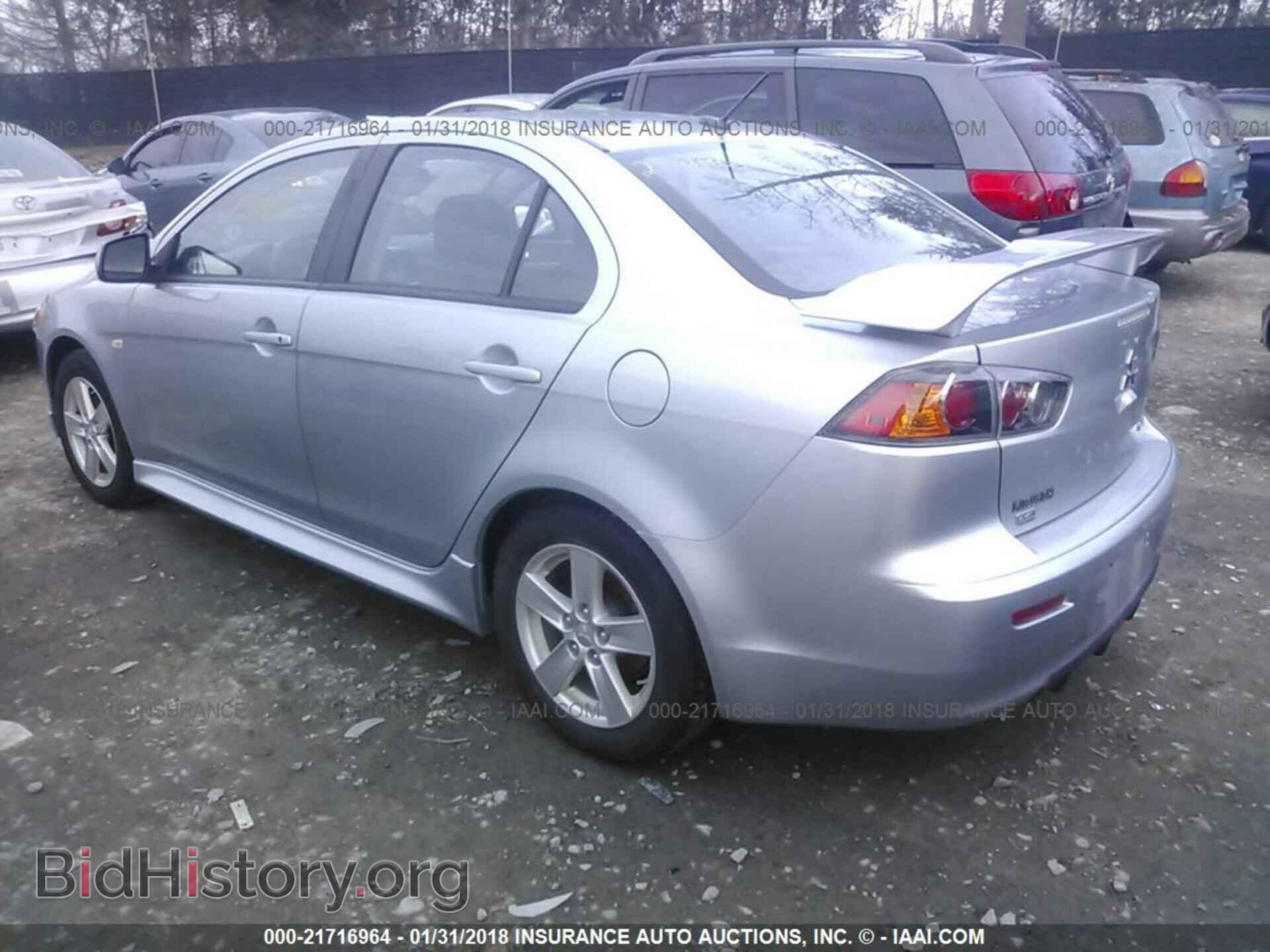 2014 Mitsubishi Lancer - VIN: JA32V2FW9EU008047 - Фото 3