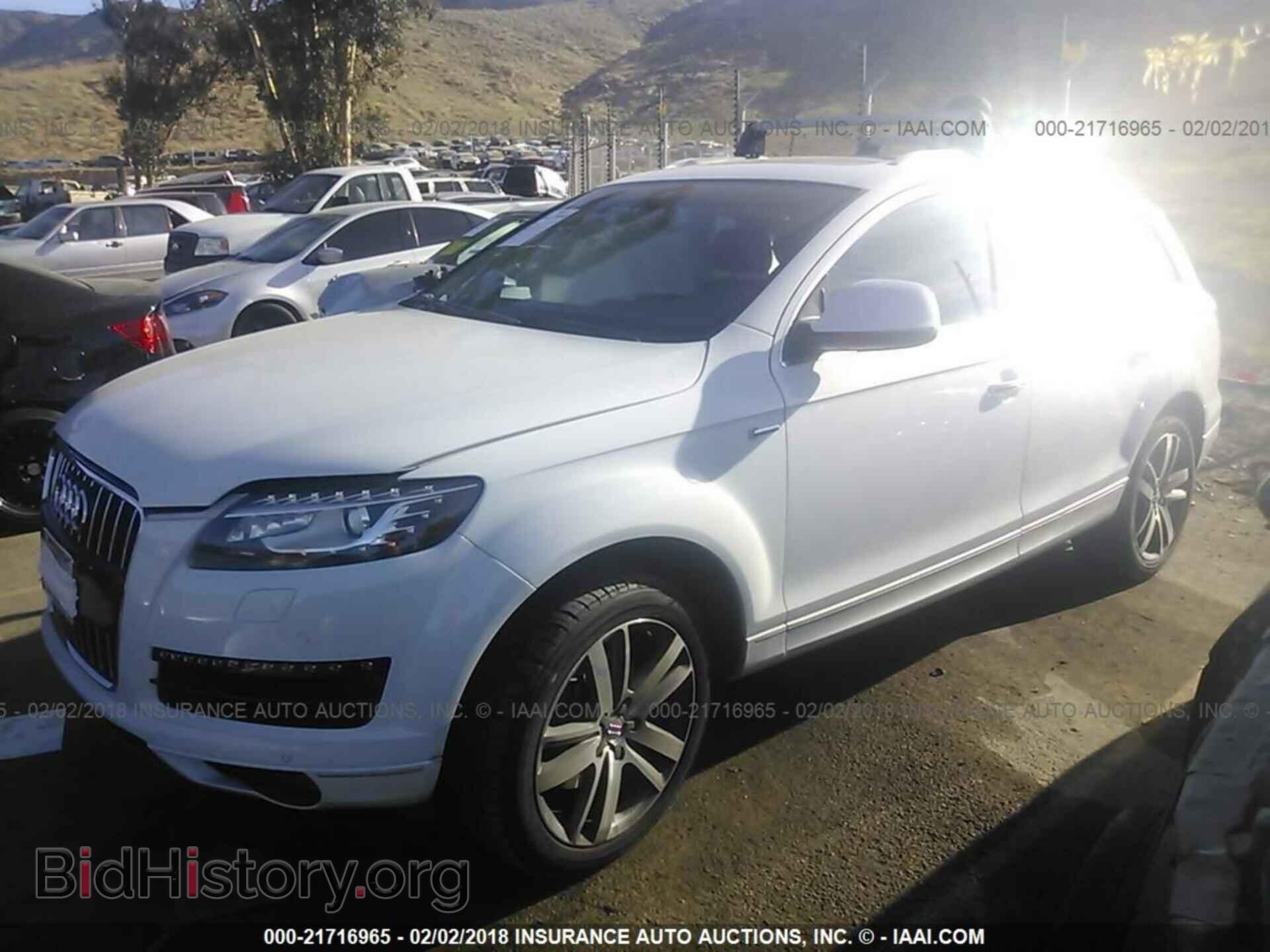 2013 Audi Q7 - VIN: WA1LGAFE5DD015796 - Фото 2