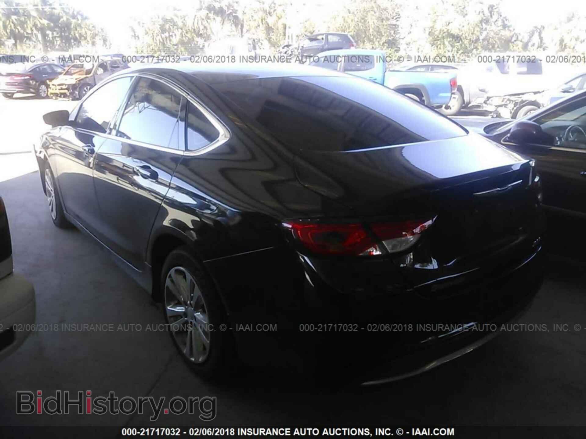 2016 Chrysler 200 - VIN: 1C3CCCAB3GN137473 - Фото 3