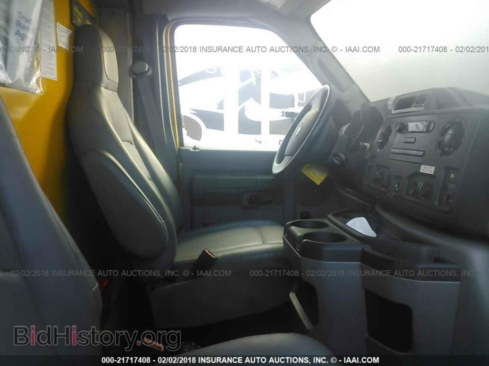 2015 Ford Econoline - VIN: 1FDWE3FS7FDA22855 - Фото 5