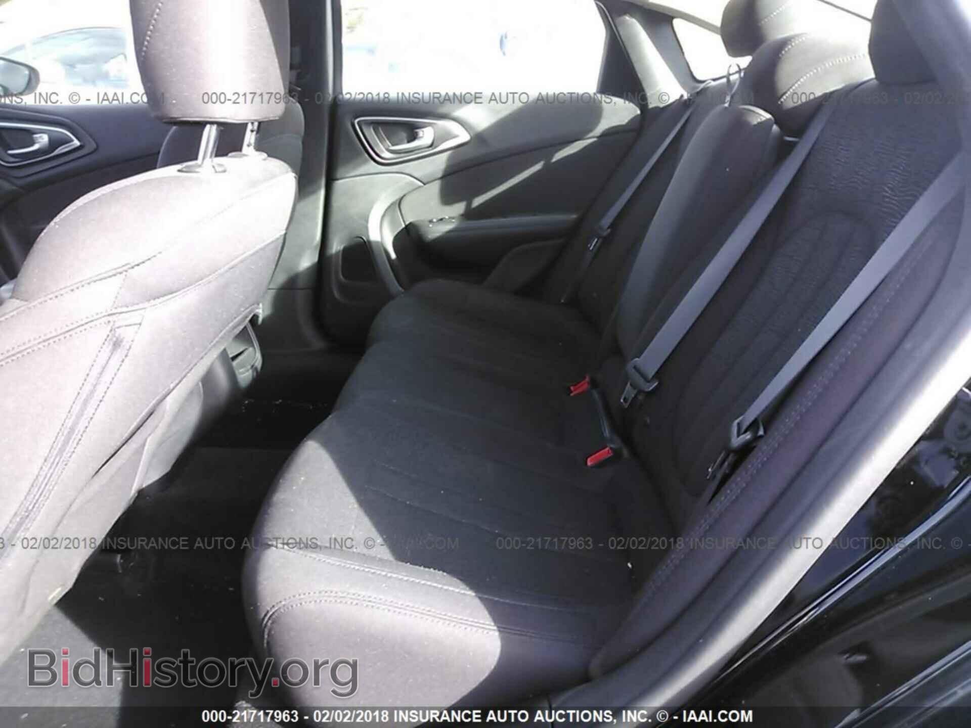 2015 Chrysler 200 - VIN: 1C3CCCAB9FN712397 - Photo 8