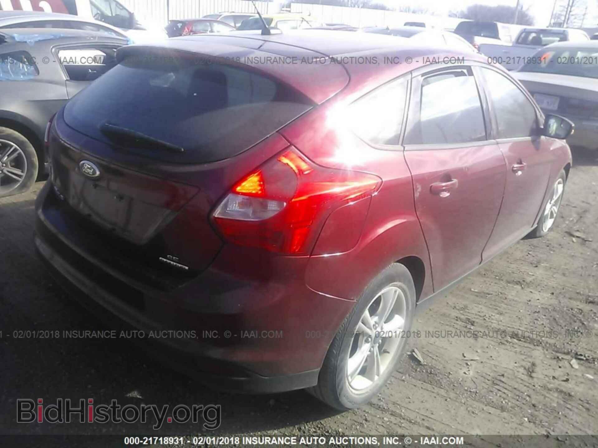 2014 Ford Focus - VIN: 1FADP3K27EL283229 - Photo 4