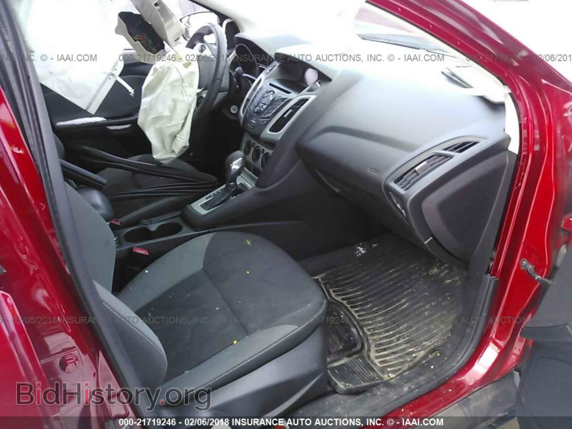 2012 Ford Focus - VIN: 1FAHP3F22CL246775 - Фото 5