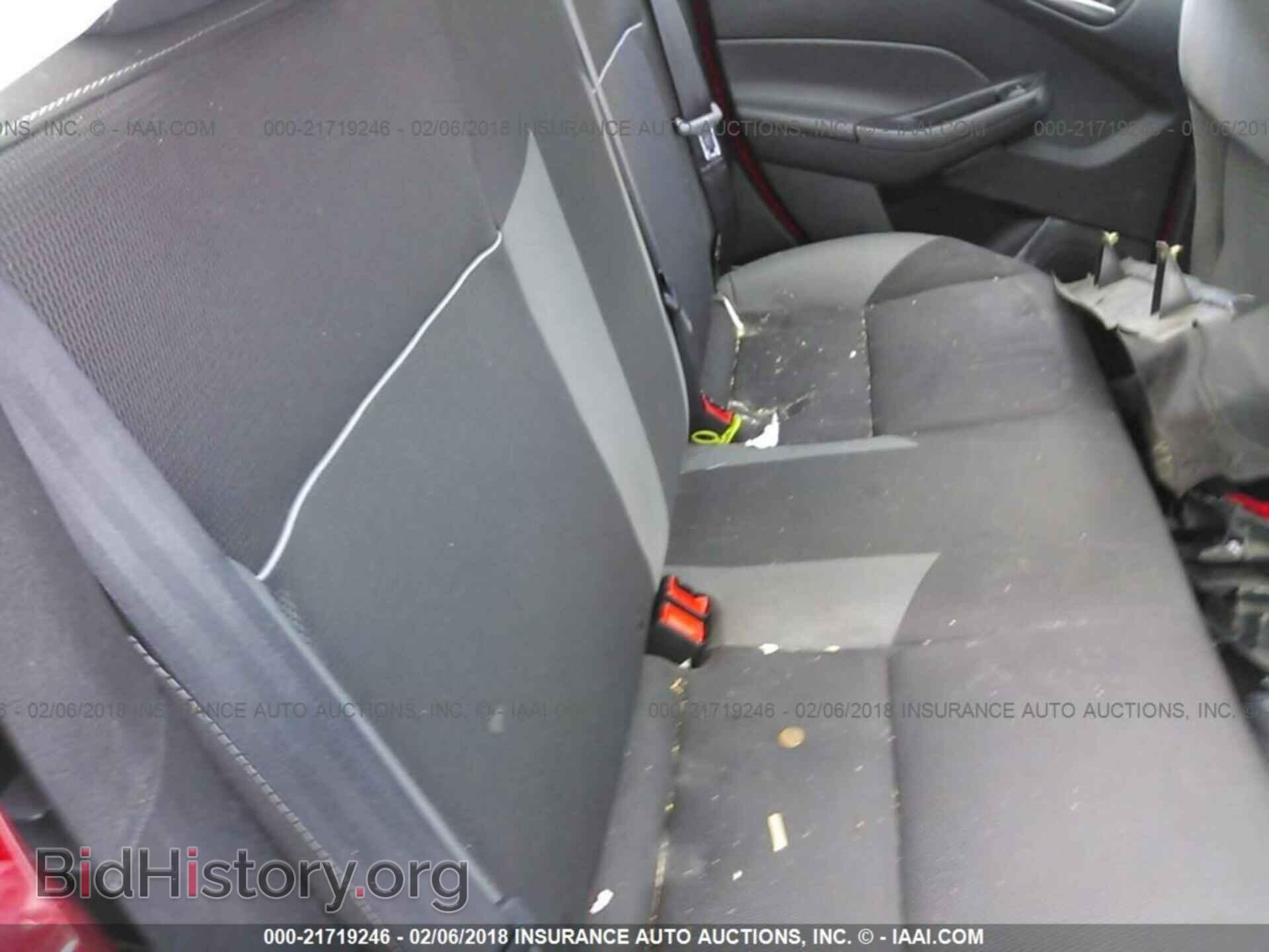 2012 Ford Focus - VIN: 1FAHP3F22CL246775 - Фото 8