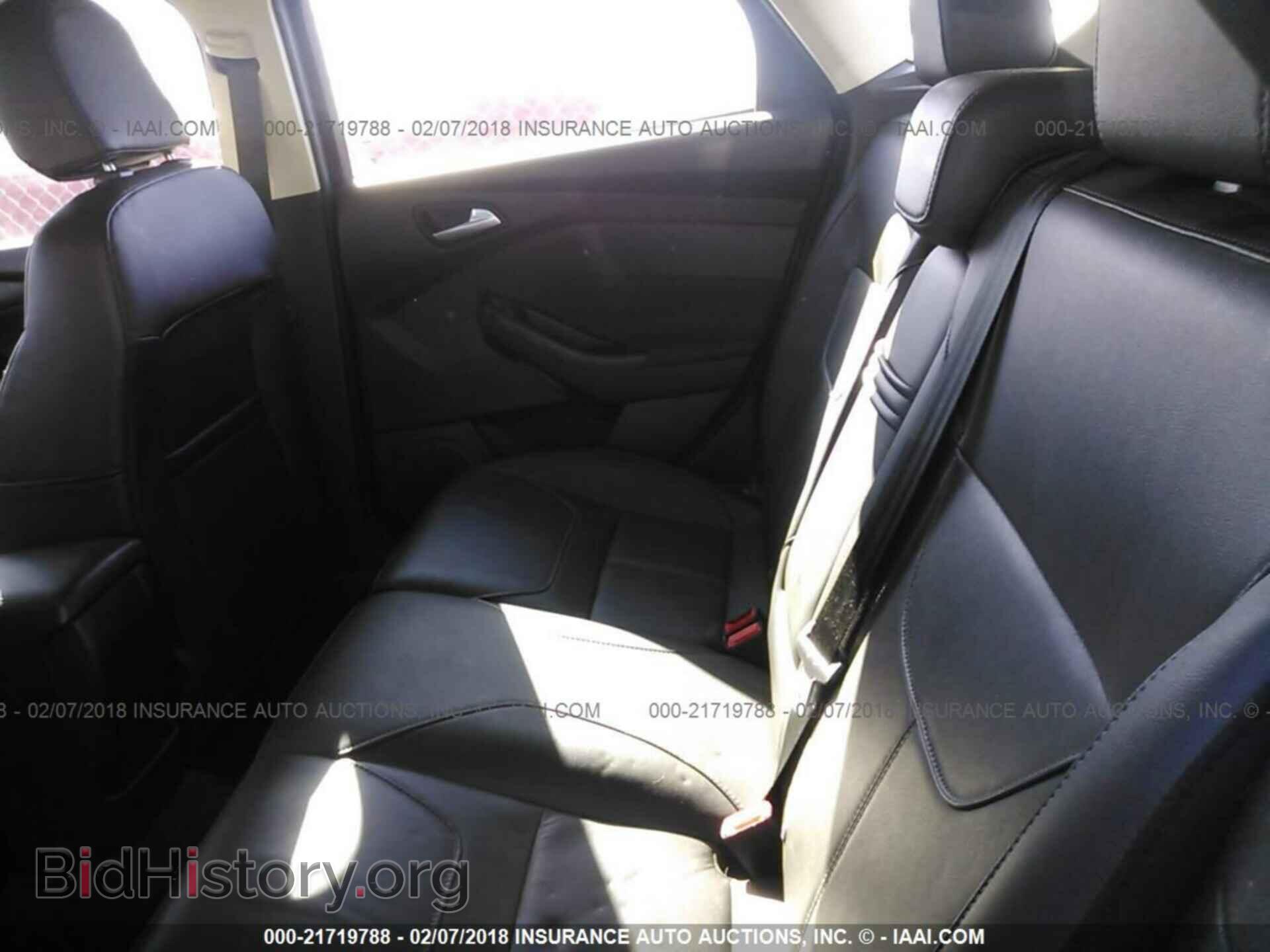 2016 Ford Focus - VIN: 1FADP3K22GL286249 - Фото 8