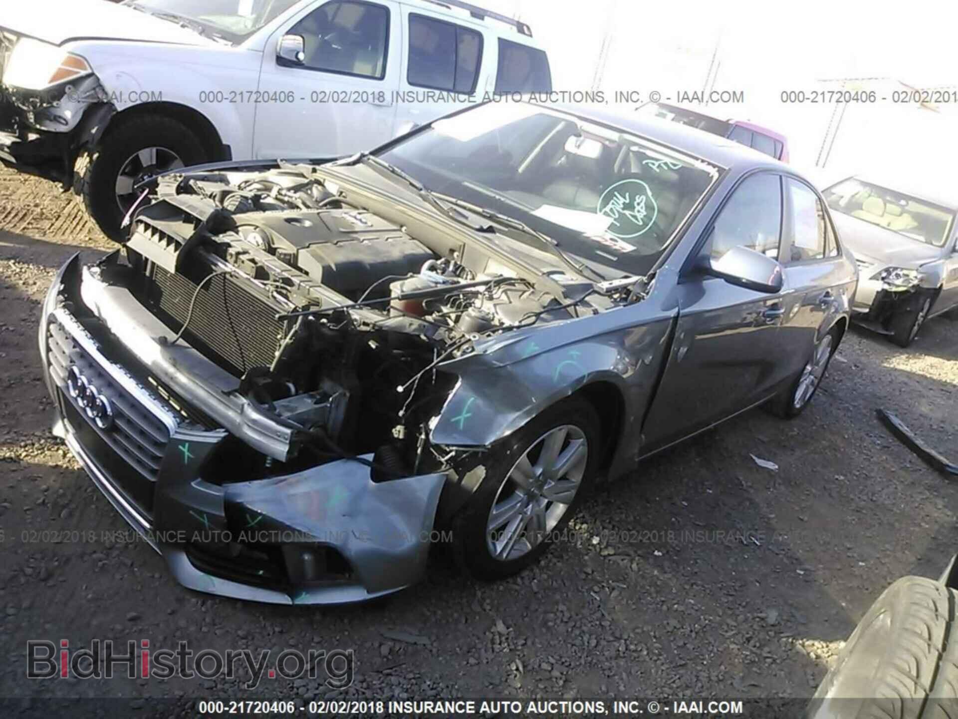 2011 Audi A4 - VIN: WAUAFAFLXBN056377 - Фото 2