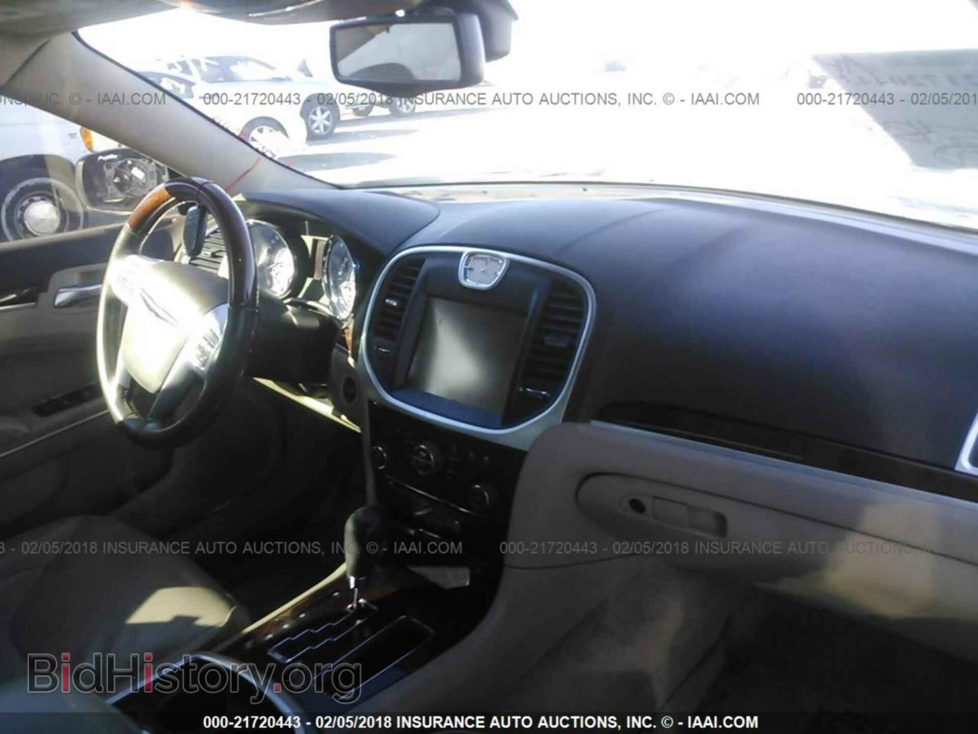2011 Chrysler 300c - VIN: 2C3CA6CTXBH580329 - Фото 5