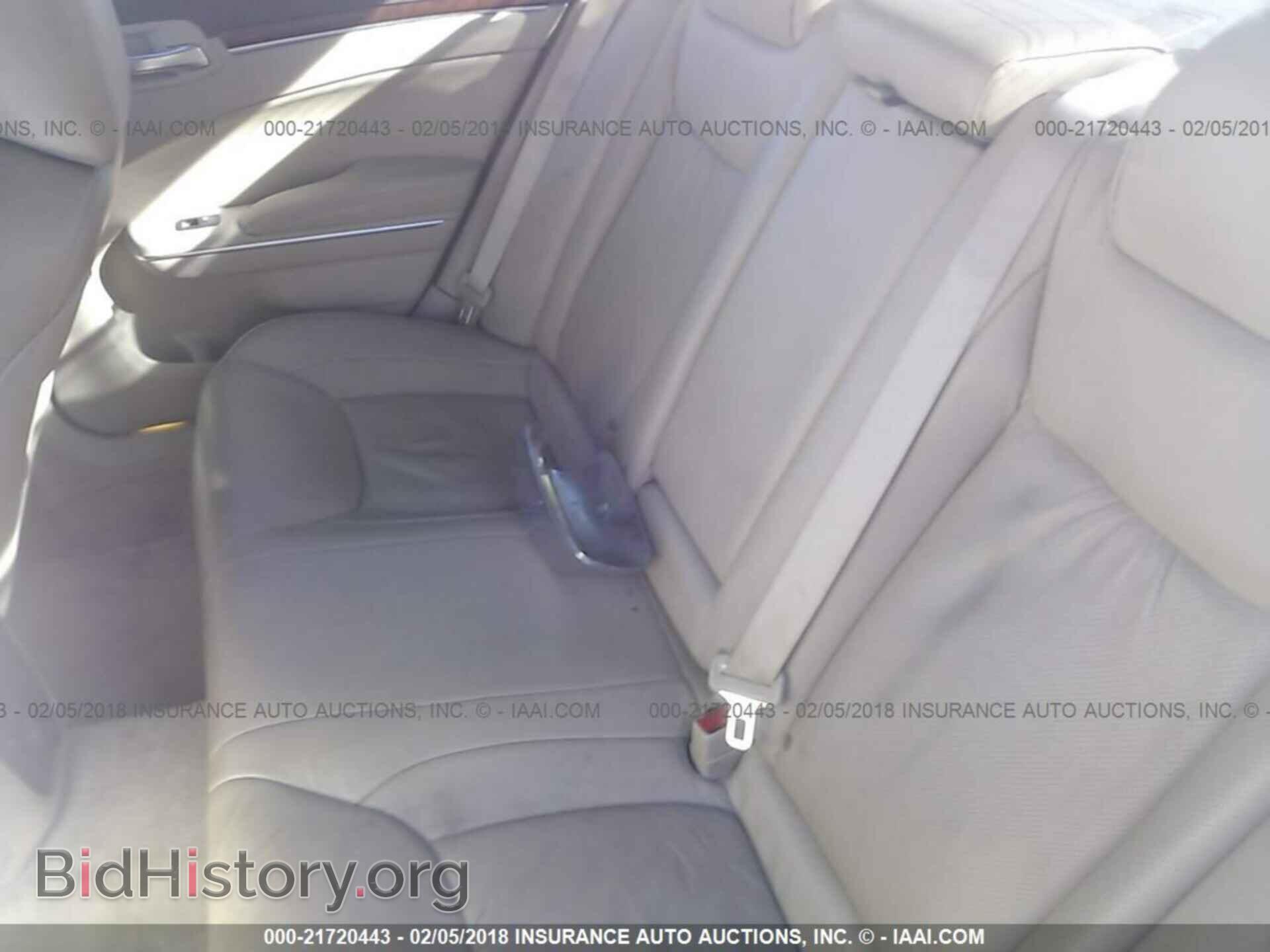 2011 Chrysler 300c - VIN: 2C3CA6CTXBH580329 - Фото 8