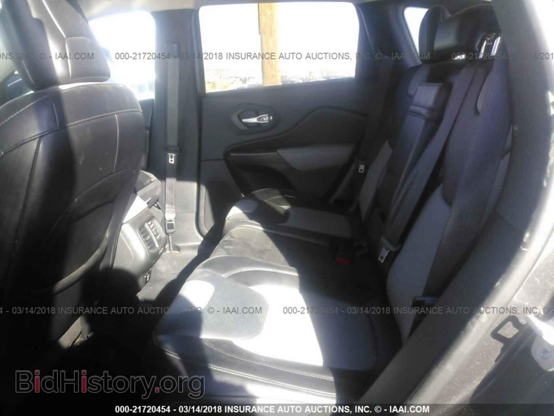 2014 Jeep Cherokee - VIN: 1C4PJMDS9EW242174 - Фото 8