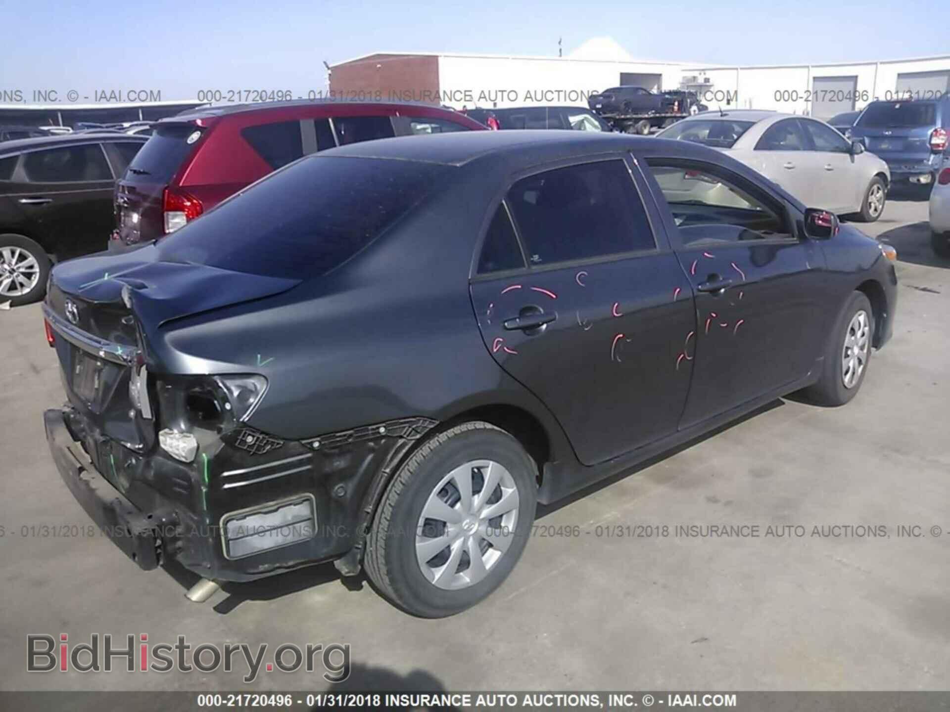 2013 Toyota Corolla - VIN: 2T1BU4EE3DC122792 - Photo 4