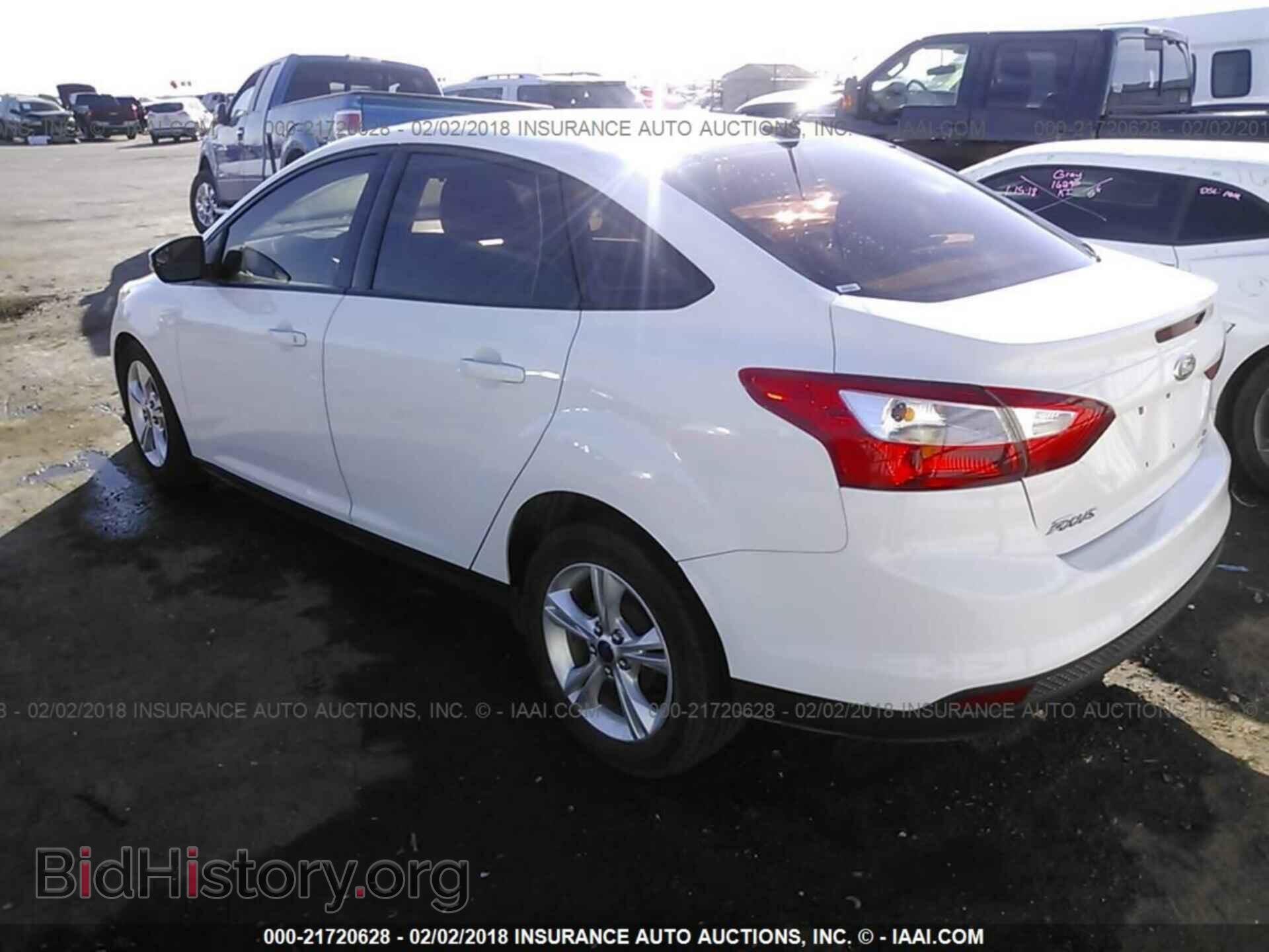 2013 Ford Focus - VIN: 1FADP3F22DL137877 - Фото 3