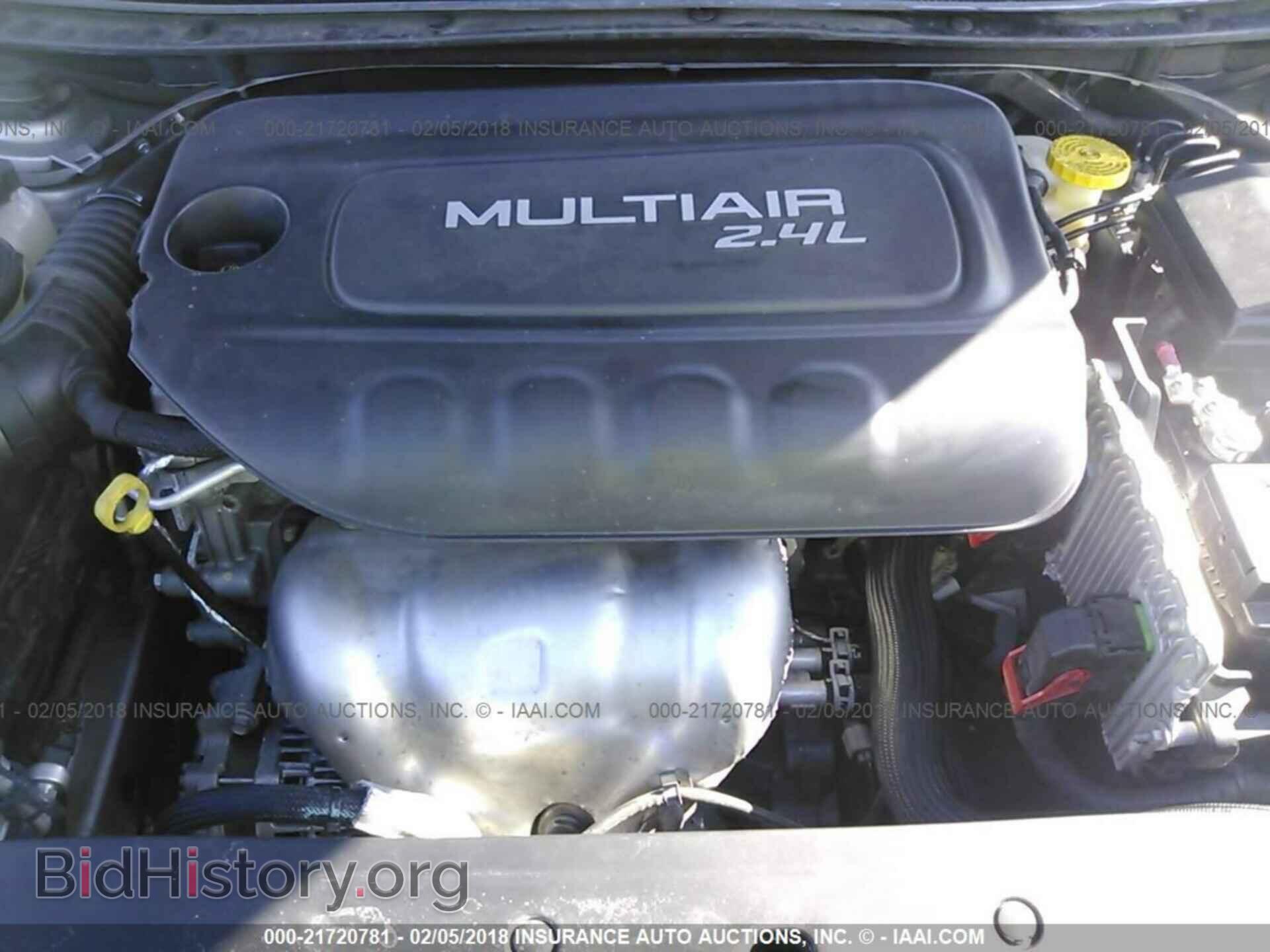 2015 Chrysler 200 - VIN: 1C3CCCBB2FN568657 - Photo 10