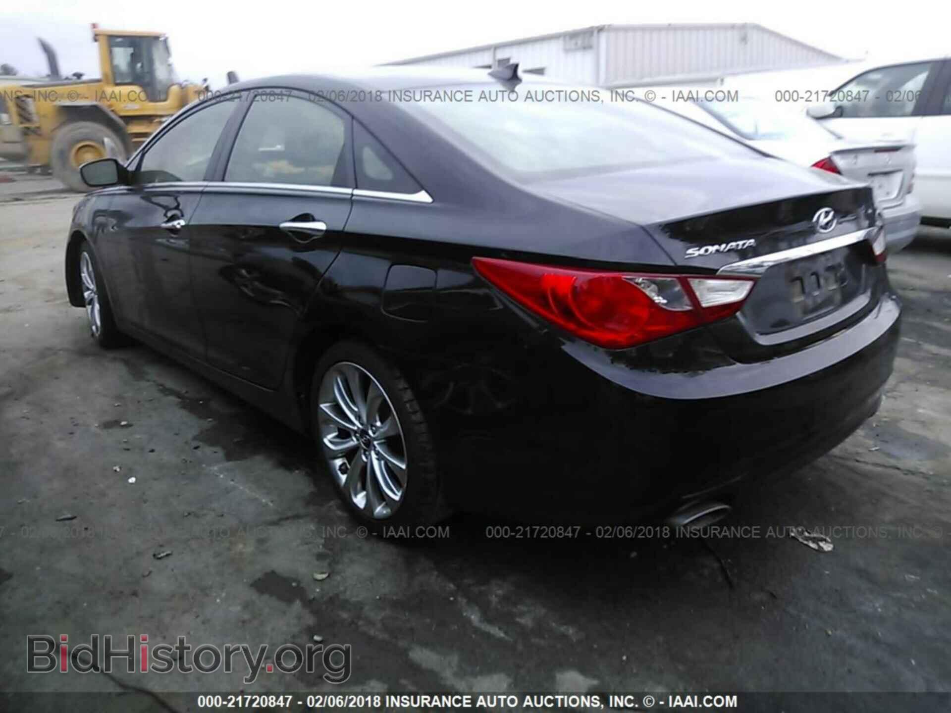 2012 Hyundai Sonata - VIN: 5NPEC4AC9CH335228 - Фото 3