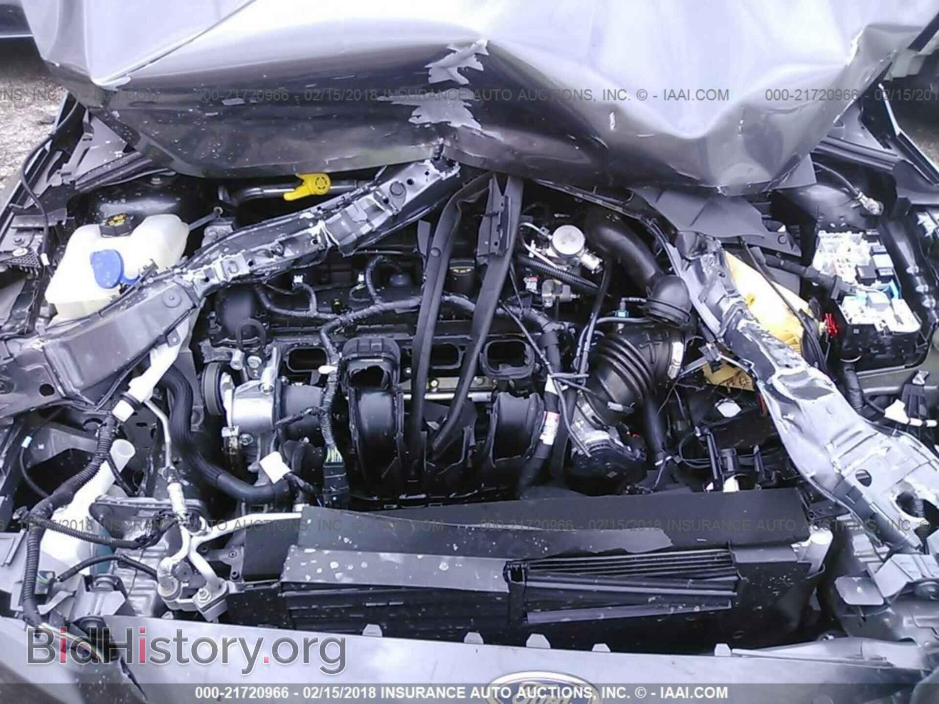 2017 Ford Focus - VIN: 1FADP3E28HL337587 - Photo 10