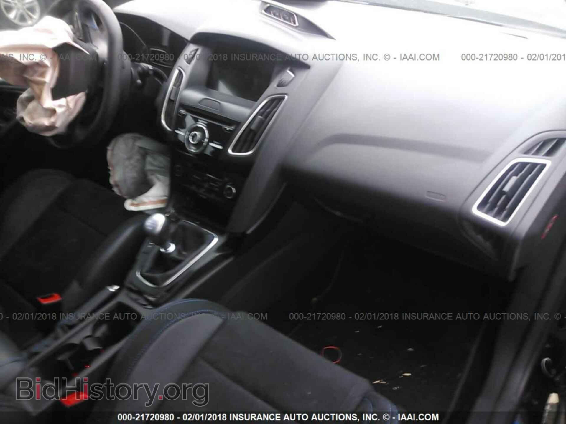 2016 Ford Focus - VIN: WF0DP3TH2G4117921 - Фото 5