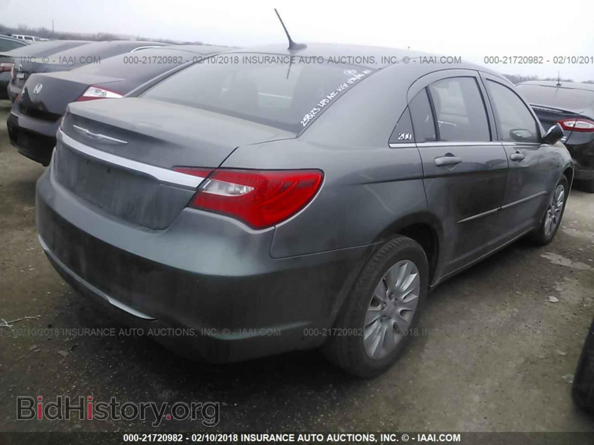 2012 Chrysler 200 - VIN: 1C3CCBAB9CN205361 - Фото 4