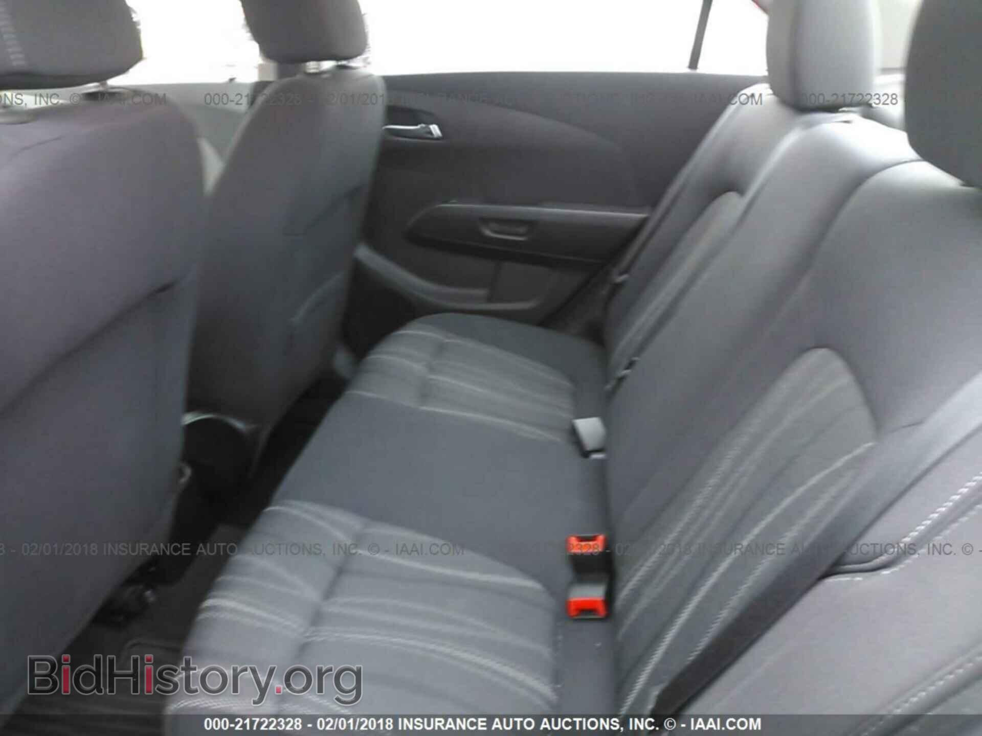 2014 Chevrolet Sonic - VIN: 1G1JC5SG4E4180806 - Фото 8