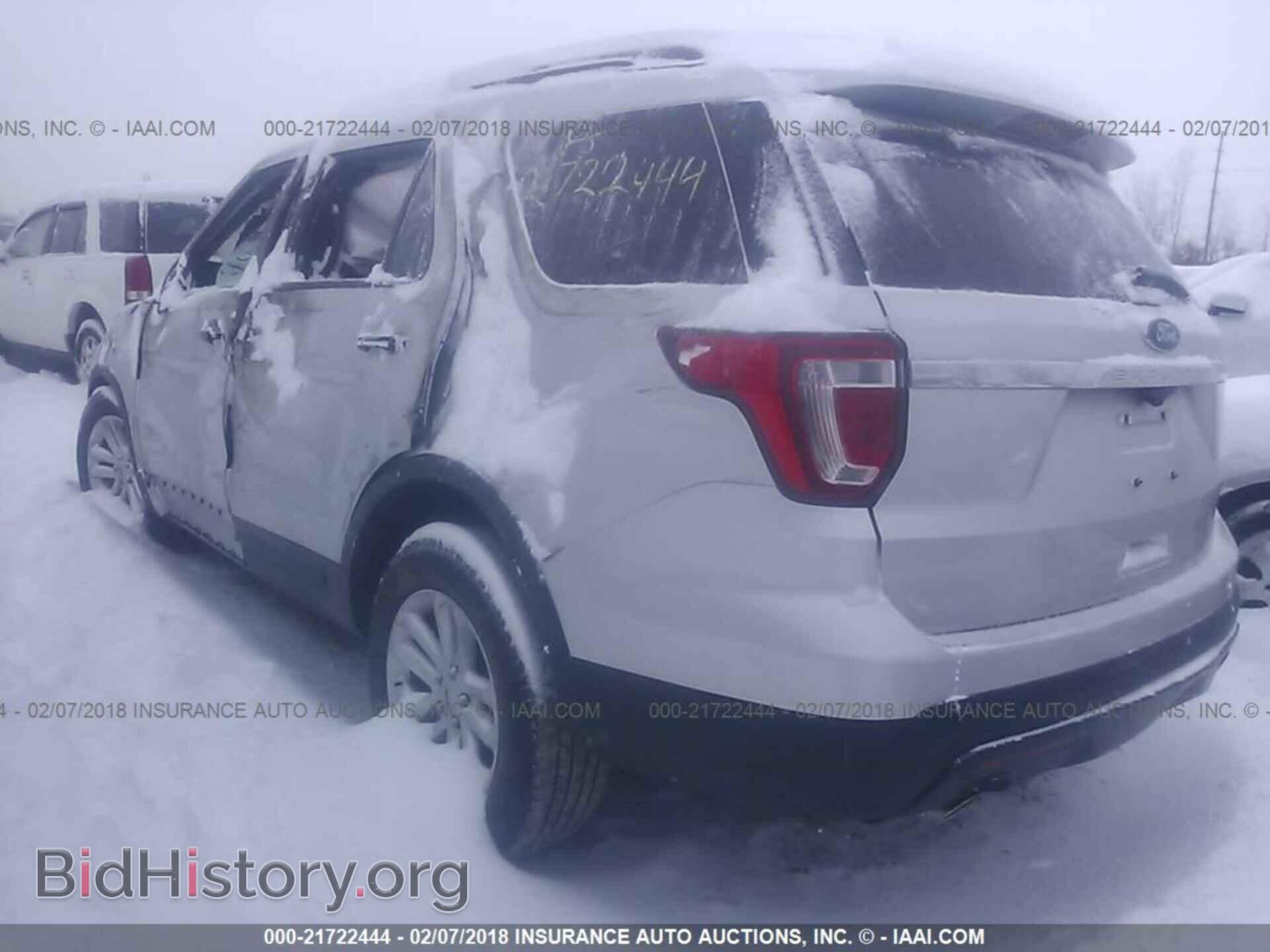 2017 Ford Explorer - VIN: 1FM5K7B89HGC83752 - Фото 3