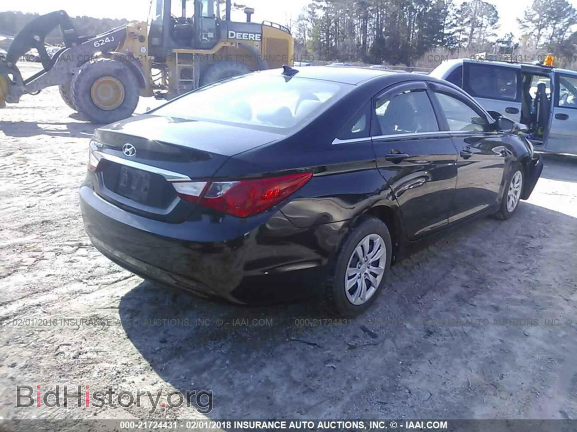 2012 Hyundai Sonata - VIN: 5NPEB4AC5CH334256 - Фото 4