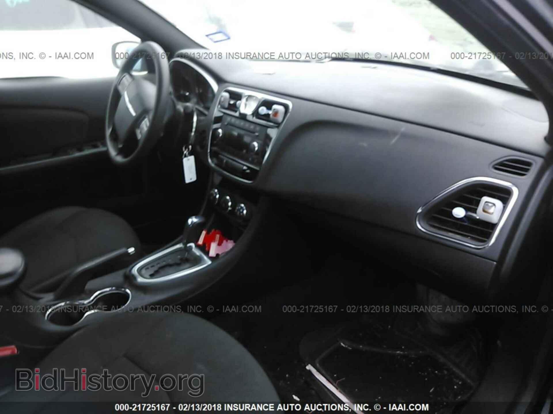 2012 Chrysler 200 - VIN: 1C3CCBAB8CN169047 - Photo 5