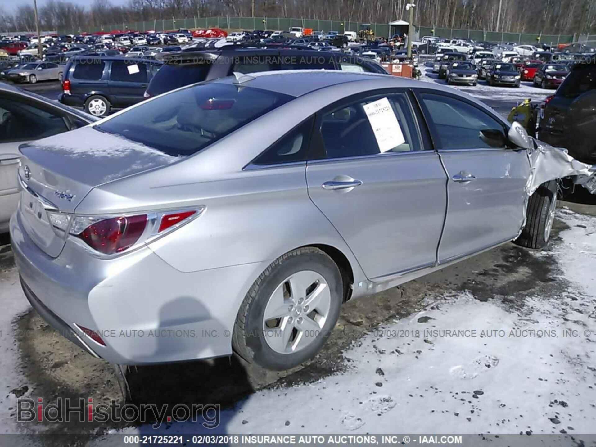 2012 Hyundai Sonata - VIN: KMHEC4A47CA021010 - Фото 4