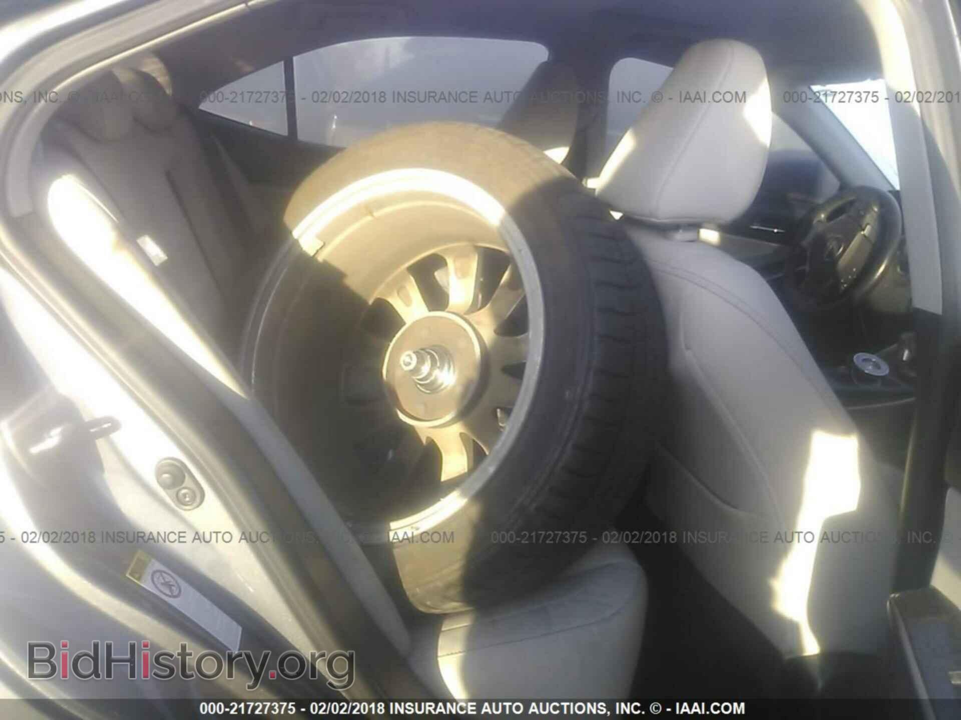 2014 Lexus Is - VIN: JTHBF1D2XE5009676 - Photo 8