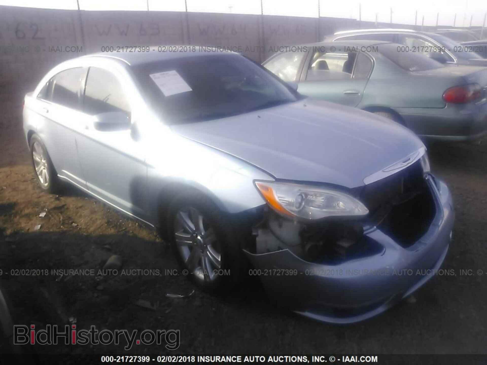 Фотография 1C3CCBBB6CN178232 - Chrysler 200 2012