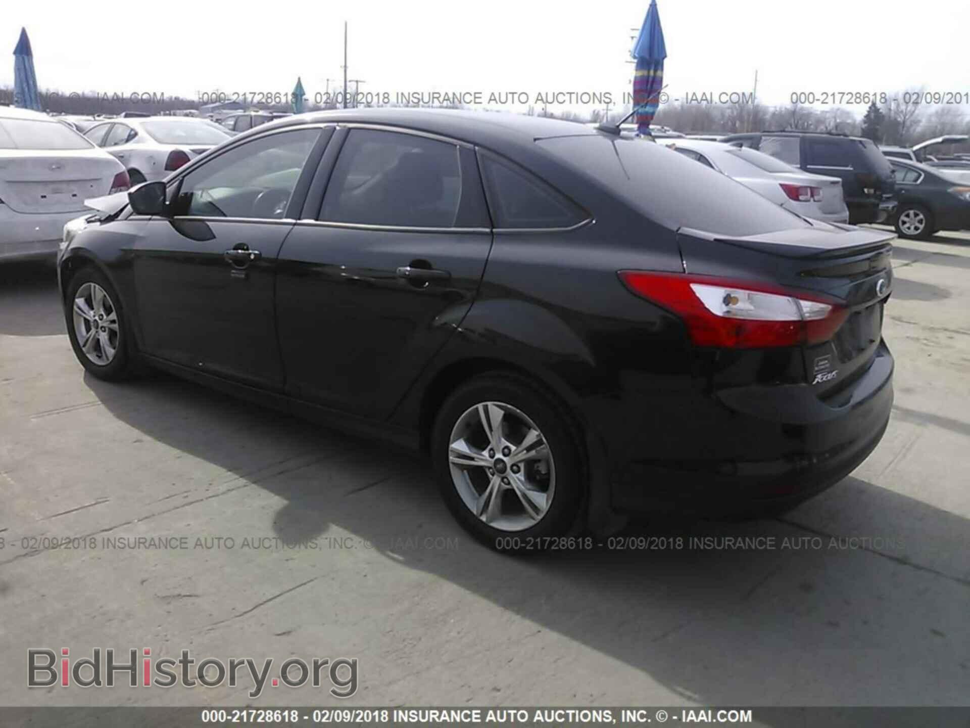 2012 Ford Focus - VIN: 1FAHP3F2XCL174577 - Фото 3