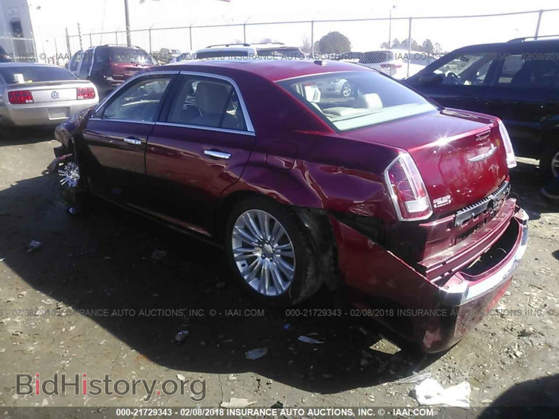 2012 Chrysler 300c - VIN: 2C3CCAET3CH174503 - Фото 3