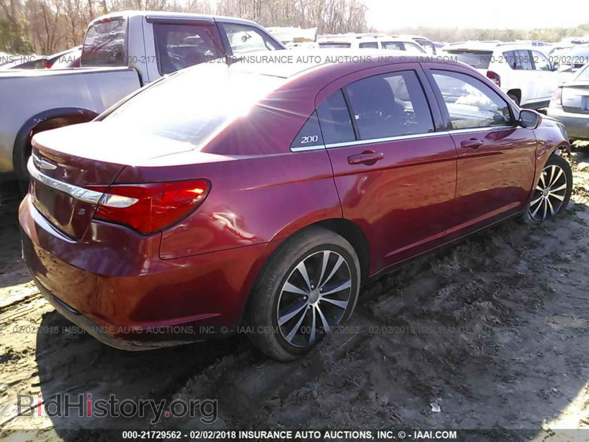 2013 Chrysler 200 - VIN: 1C3CCBBB7DN508106 - Photo 4