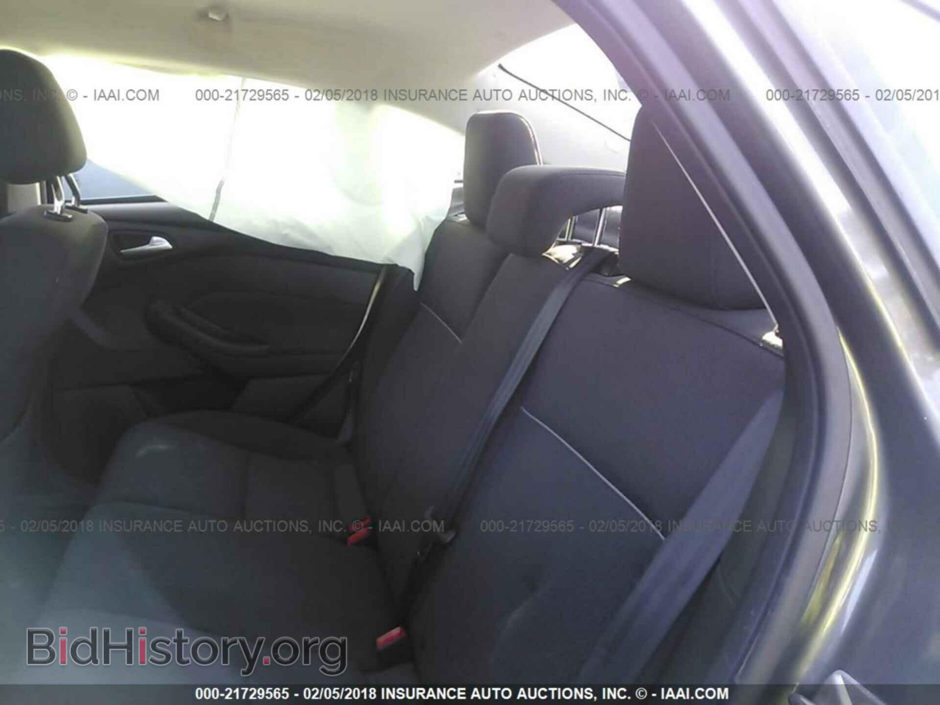 2012 Ford Focus - VIN: 1FAHP3H24CL175818 - Photo 8