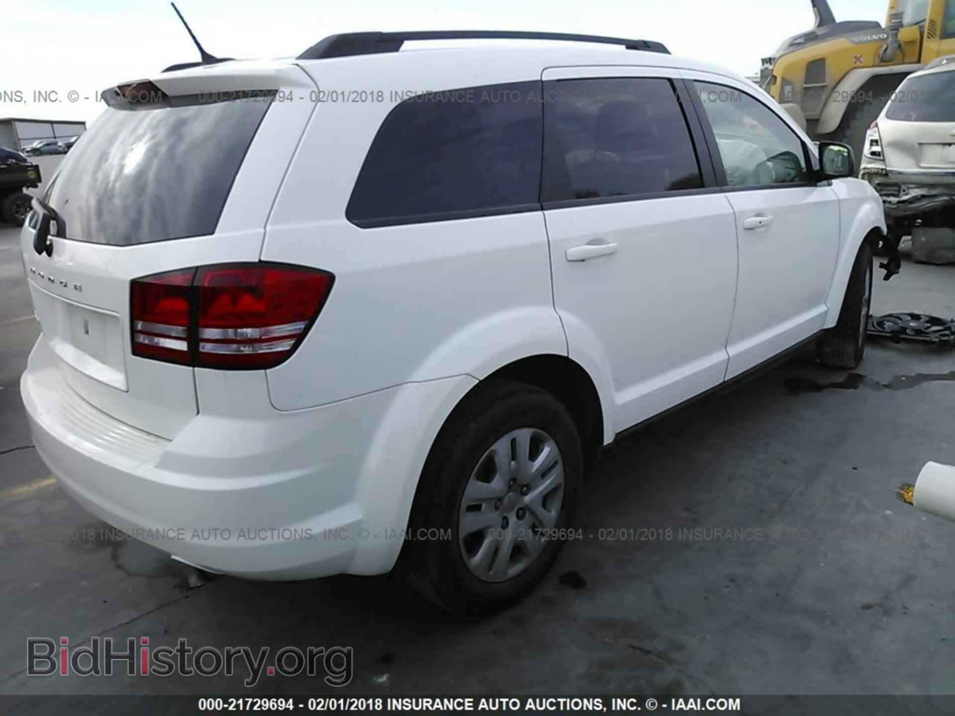 2016 Dodge Journey - VIN: 3C4PDCAB2GT162102 - Photo 4