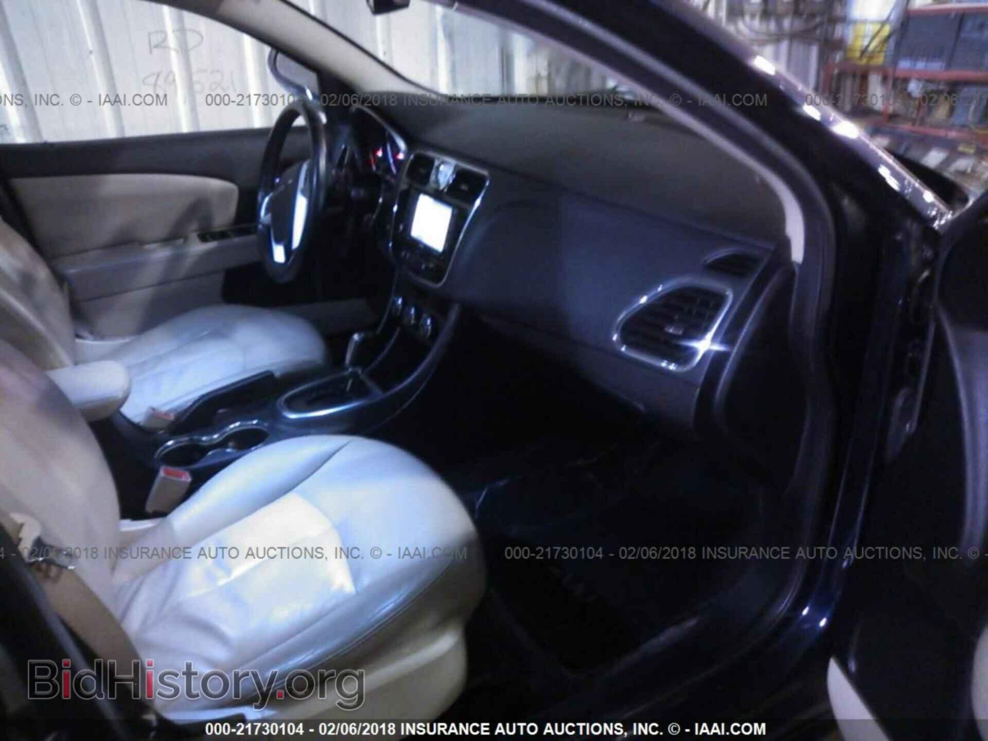 2012 Chrysler 200 - VIN: 1C3CCBCB2CN217672 - Фото 5
