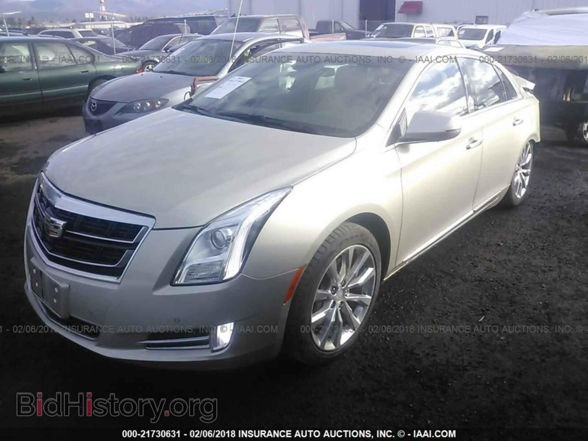 2016 Cadillac Xts - VIN: 2G61N5S39G9209105 - Фото 2