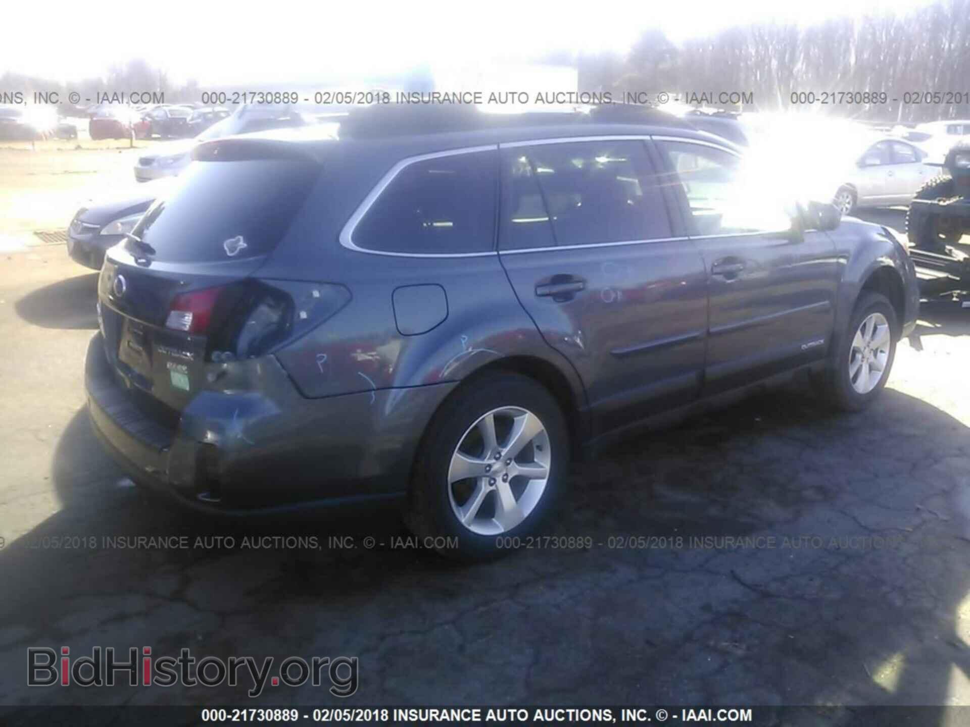 2014 Subaru Outback - VIN: 4S4BRBLC2E3295779 - Фото 4