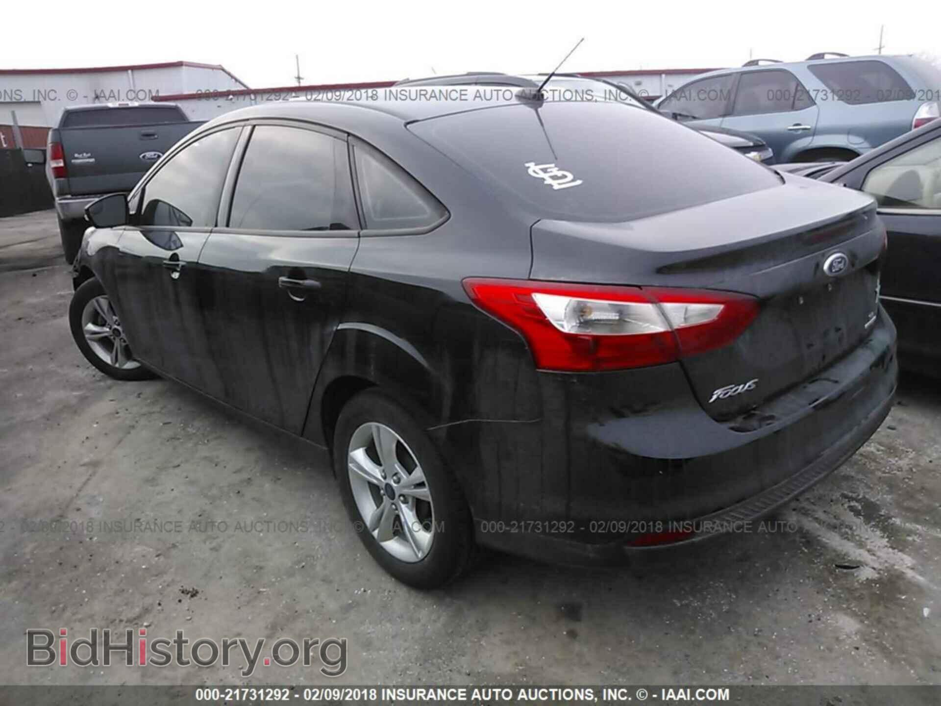 2014 Ford Focus - VIN: 1FADP3F23EL109832 - Фото 3