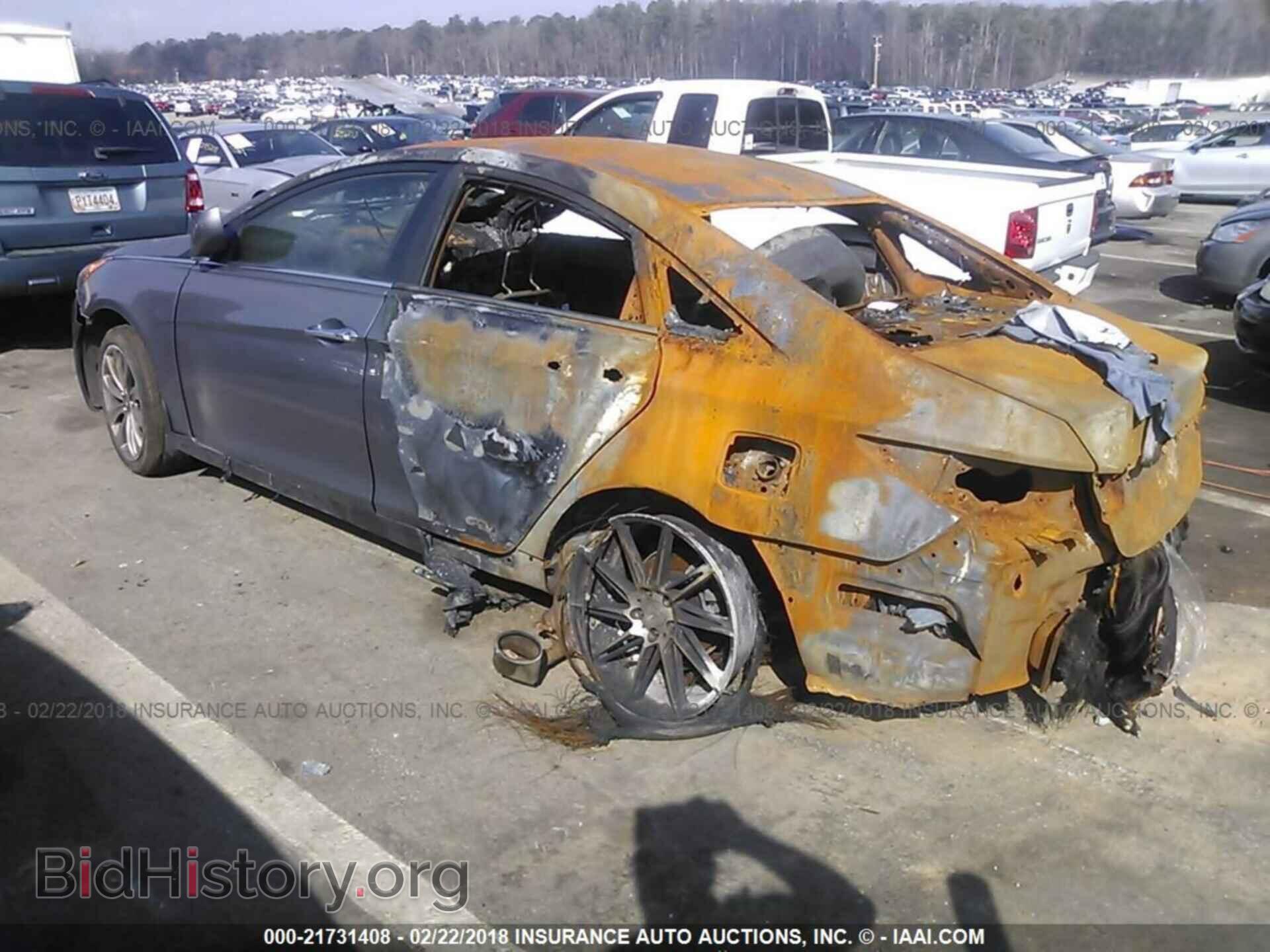 2012 Hyundai Sonata - VIN: 5NPEC4AC0CH453829 - Фото 3