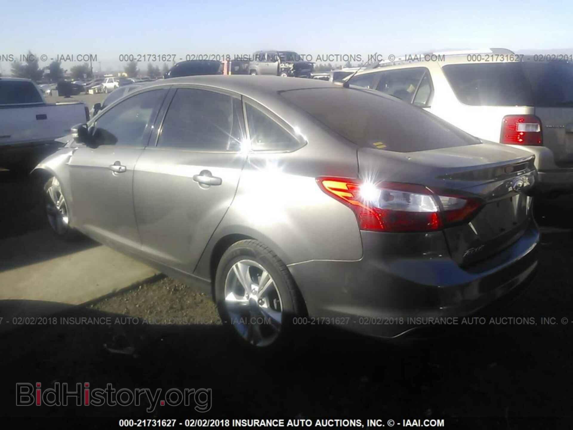 2013 Ford Focus - VIN: 1FADP3F29DL201106 - Фото 3