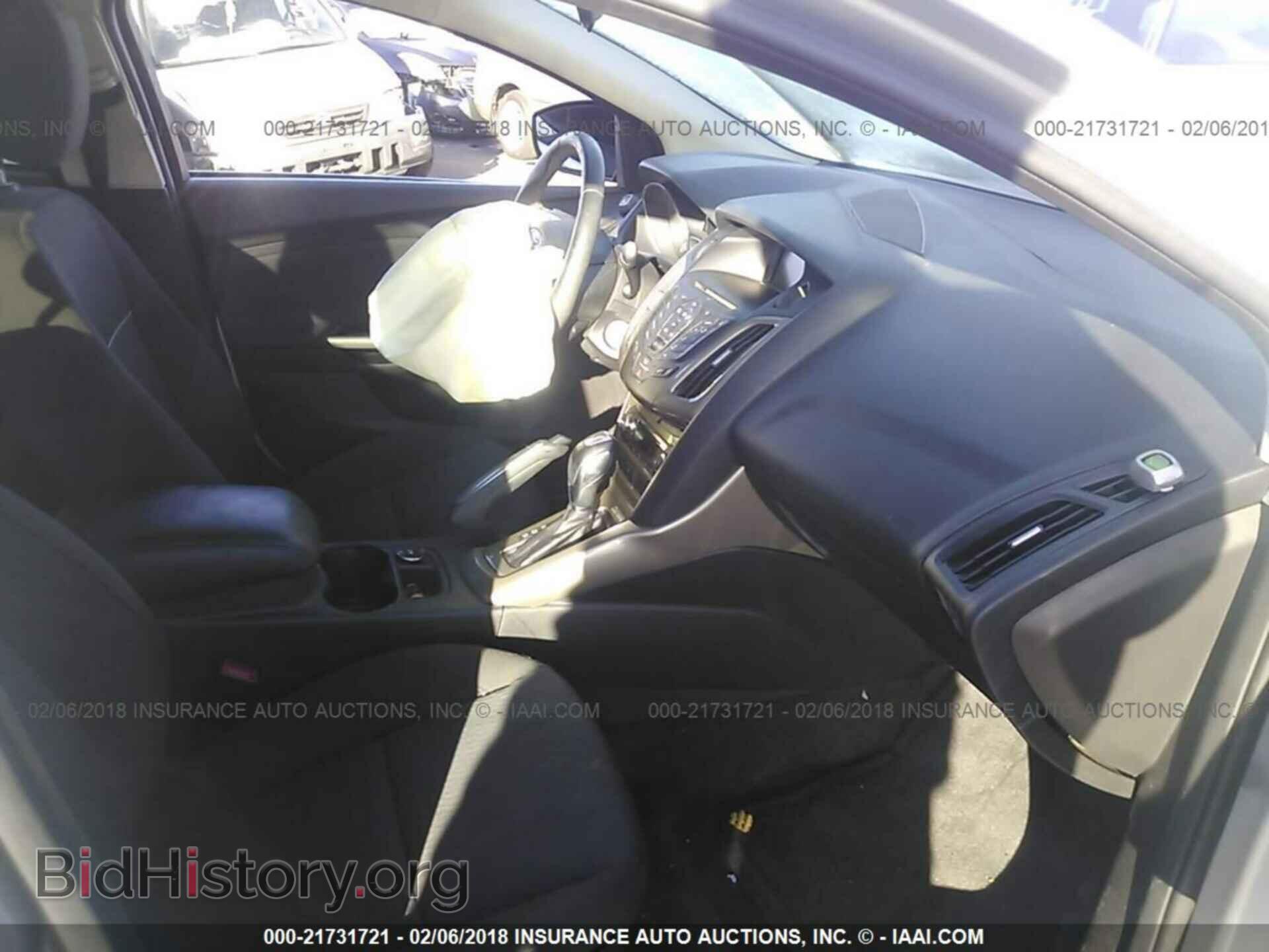 2012 Ford Focus - VIN: 1FAHP3H26CL185184 - Photo 5